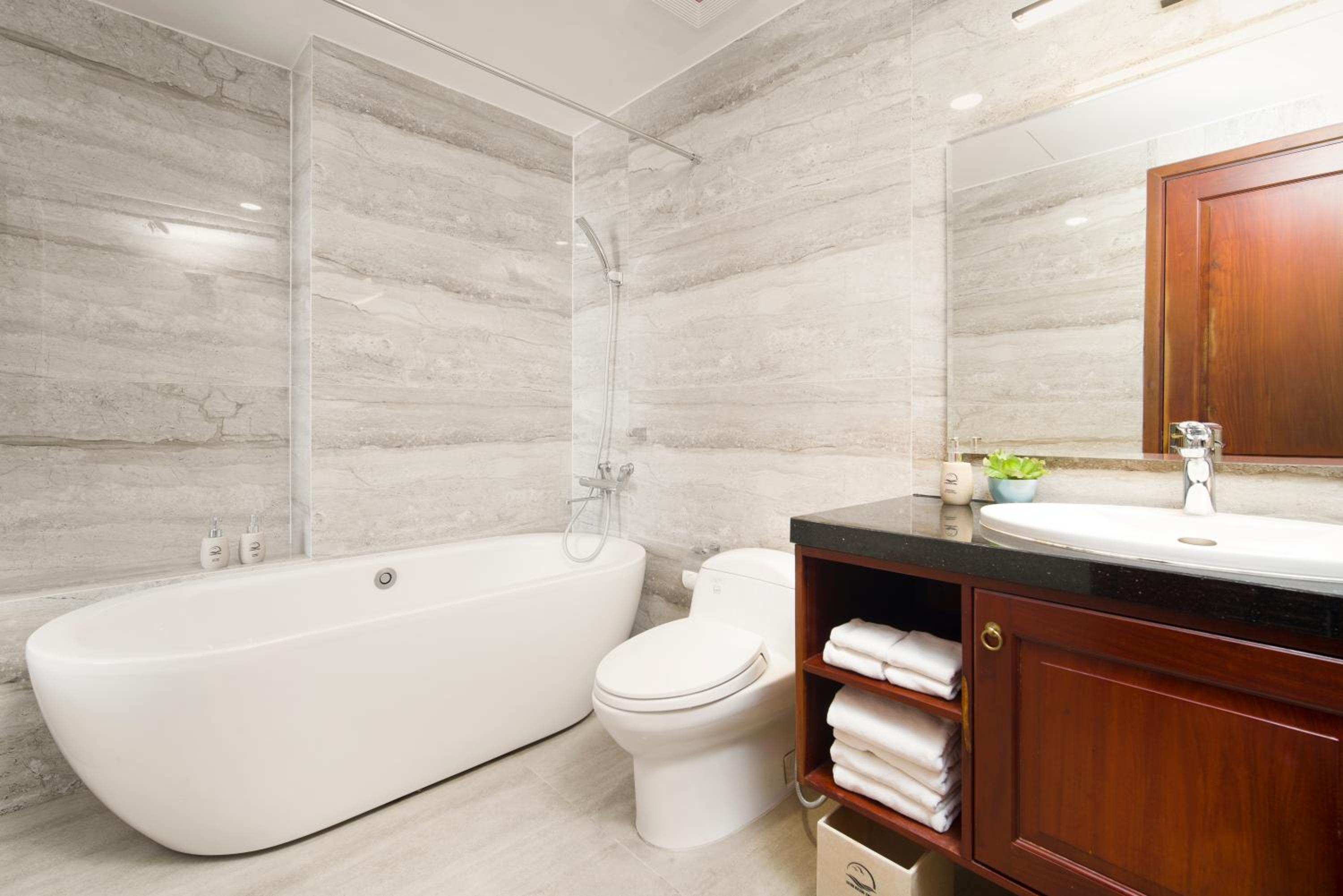 Deluxe Suite photo 2