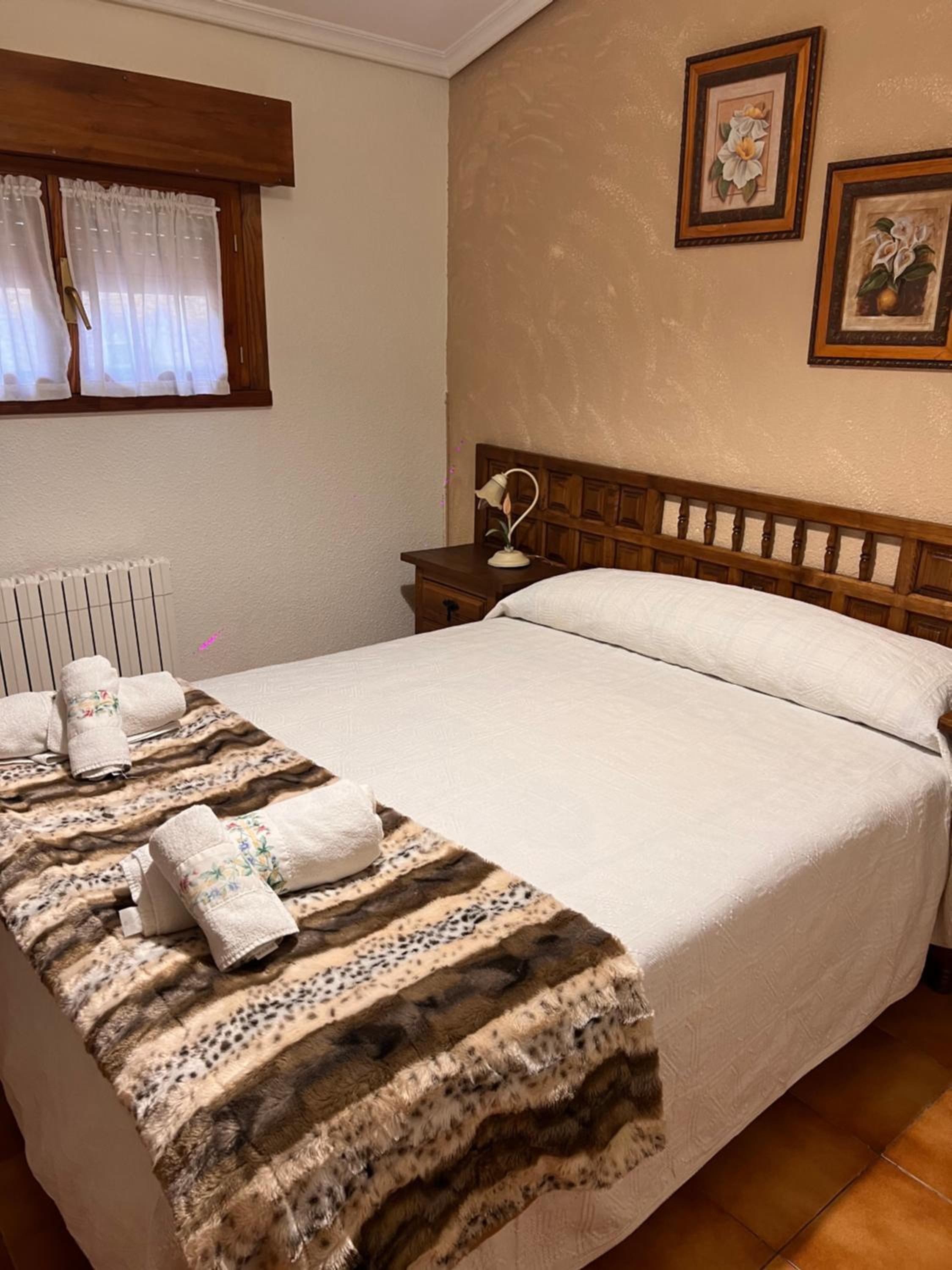 Habitación Doble con Baño Privado
