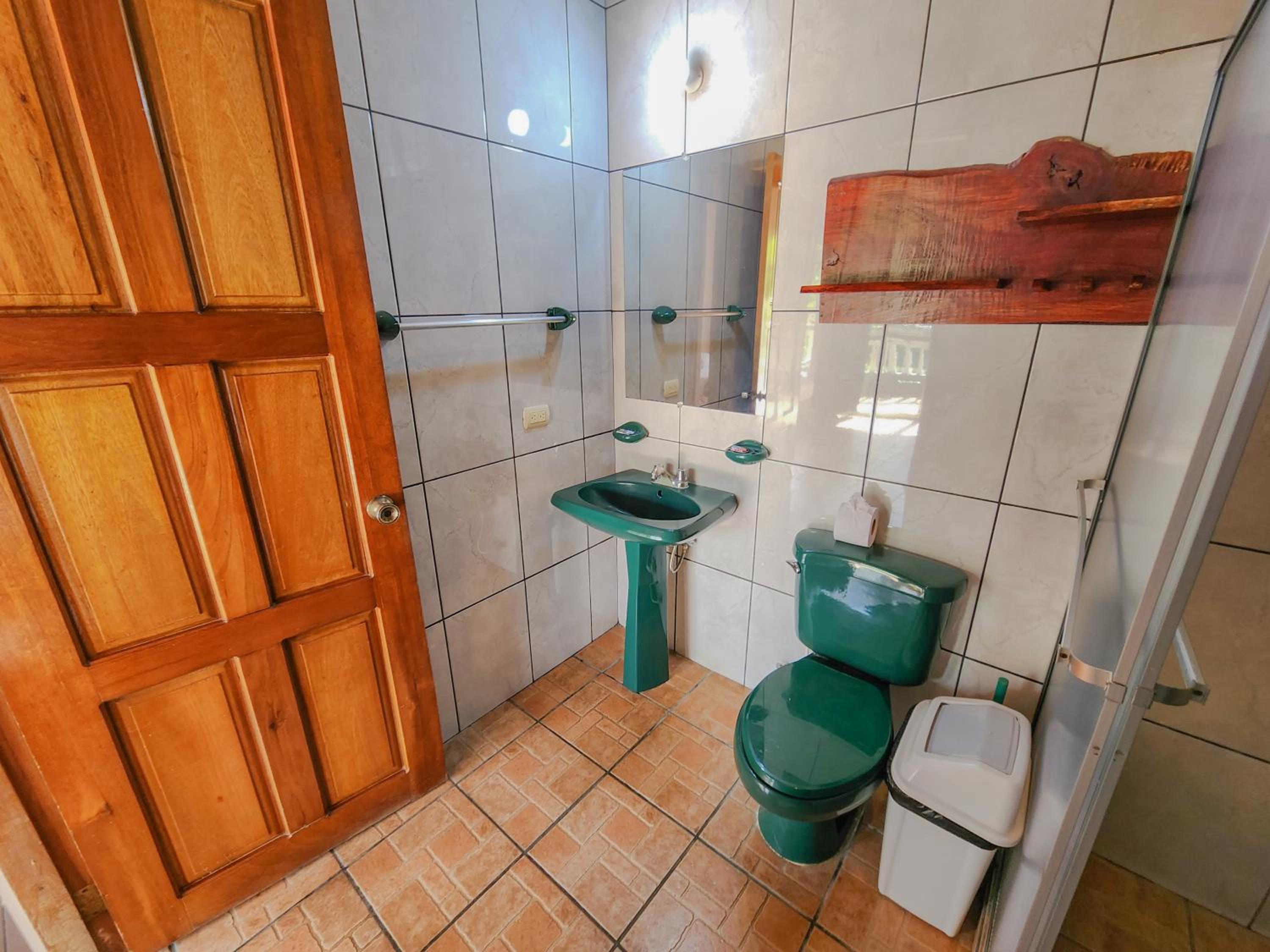 Family Room - Photo 4