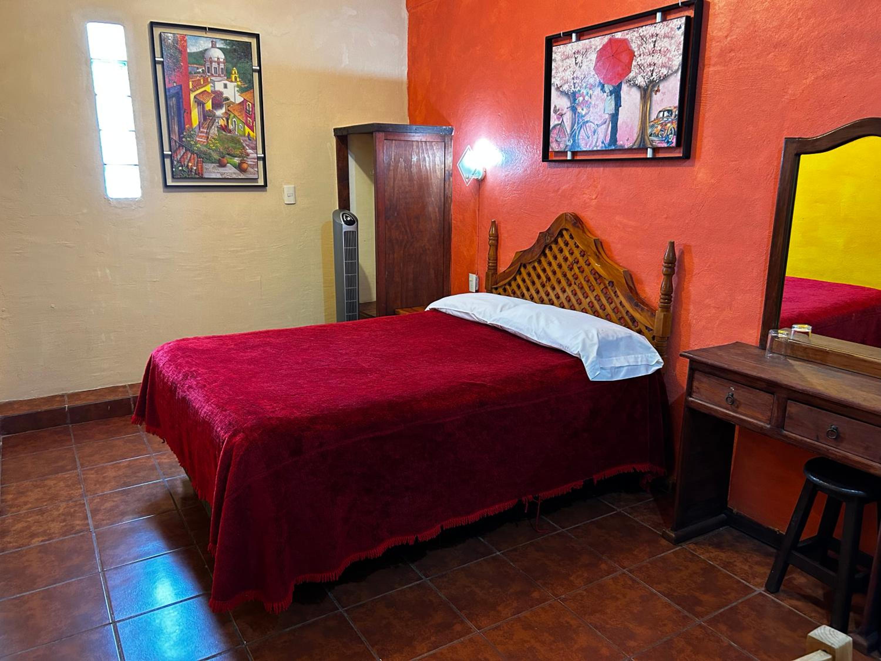 Standard Double Room with Fan - Photo 1