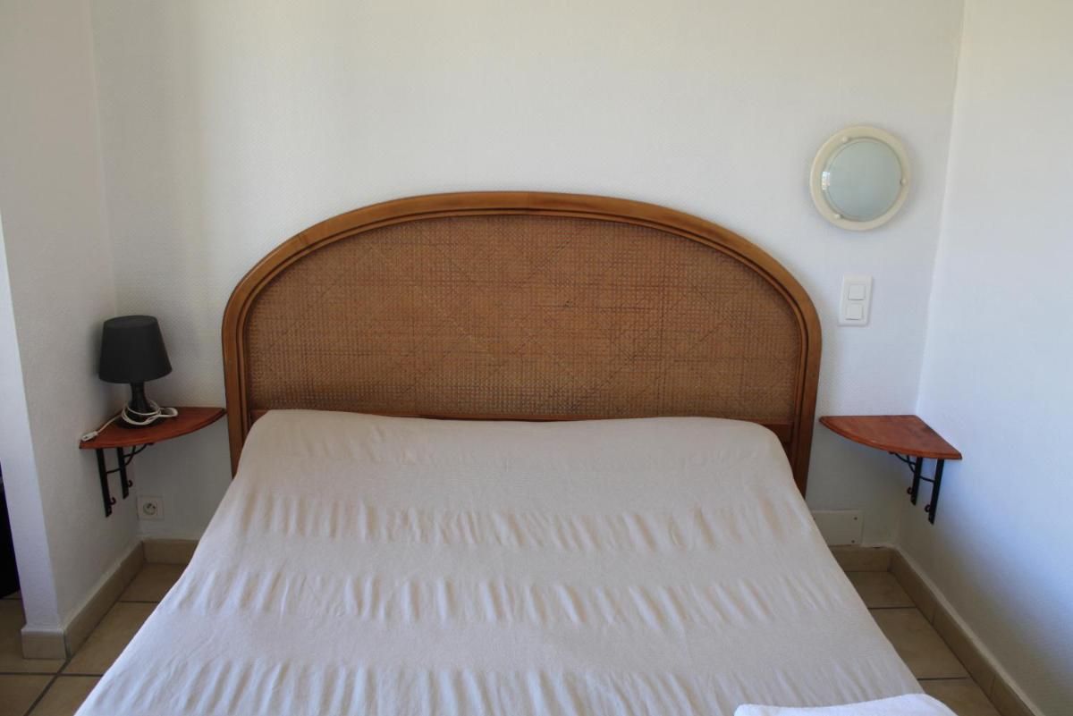 Non Air-Conditioned Double Room  photo 1