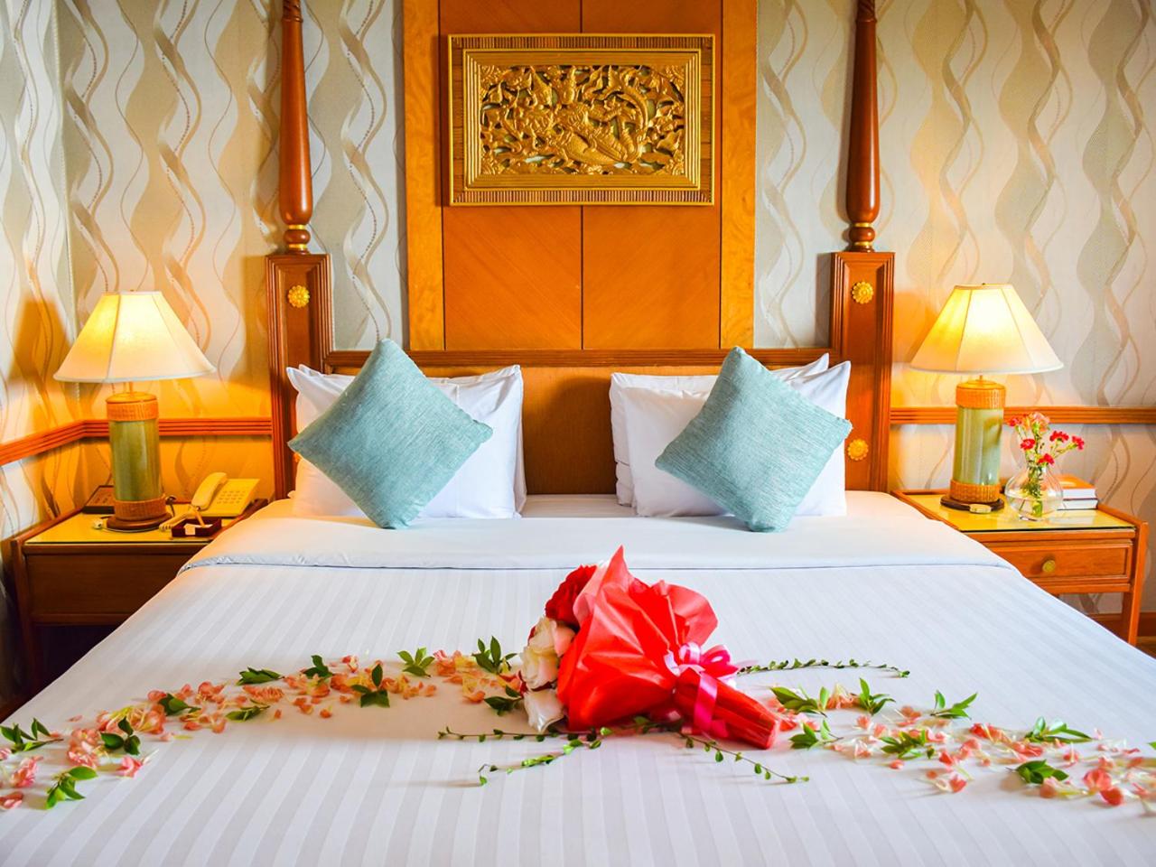 Superior Double or Twin Room with Sea View - Photo 2