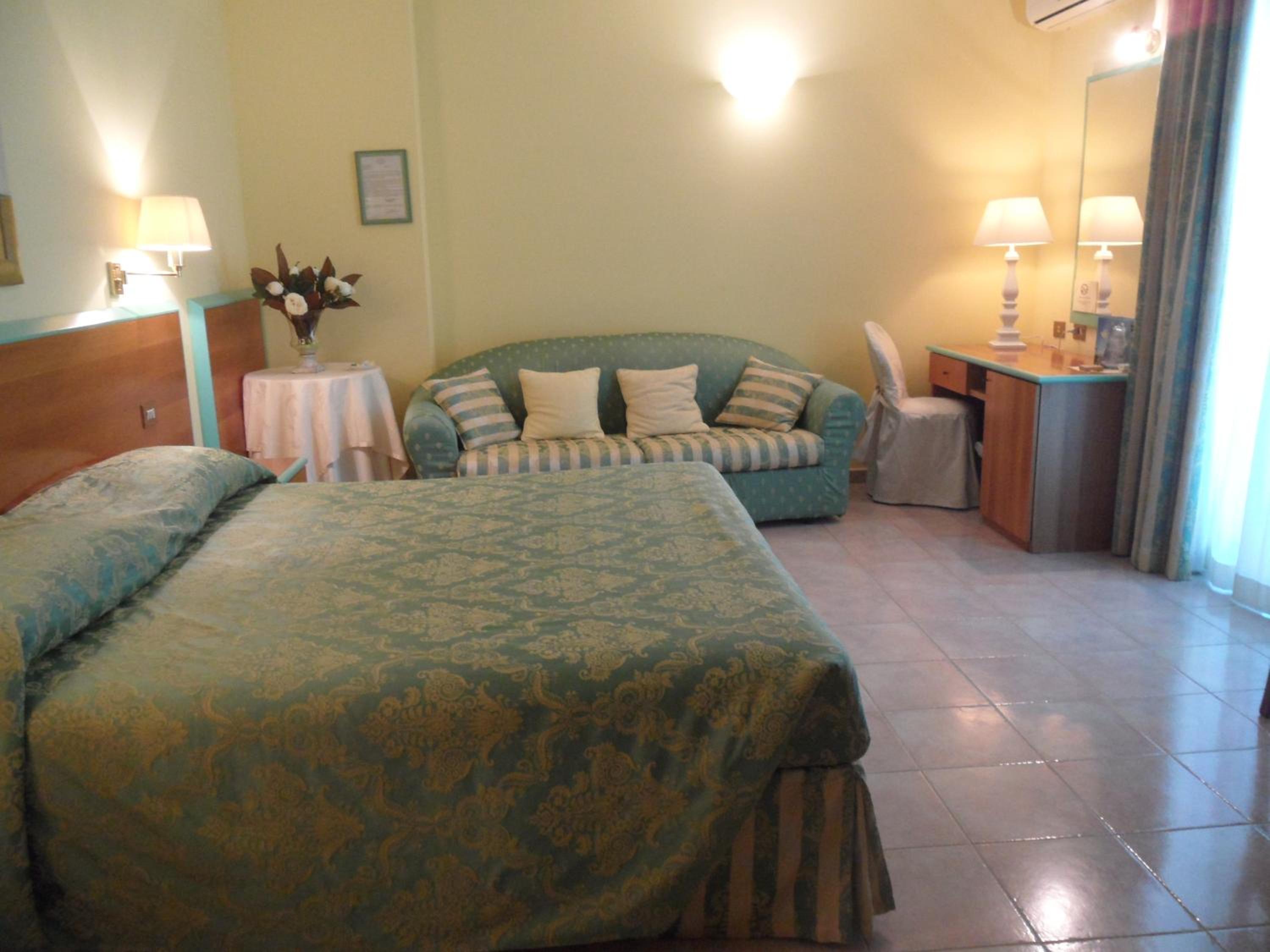 Triple Room - Photo 4