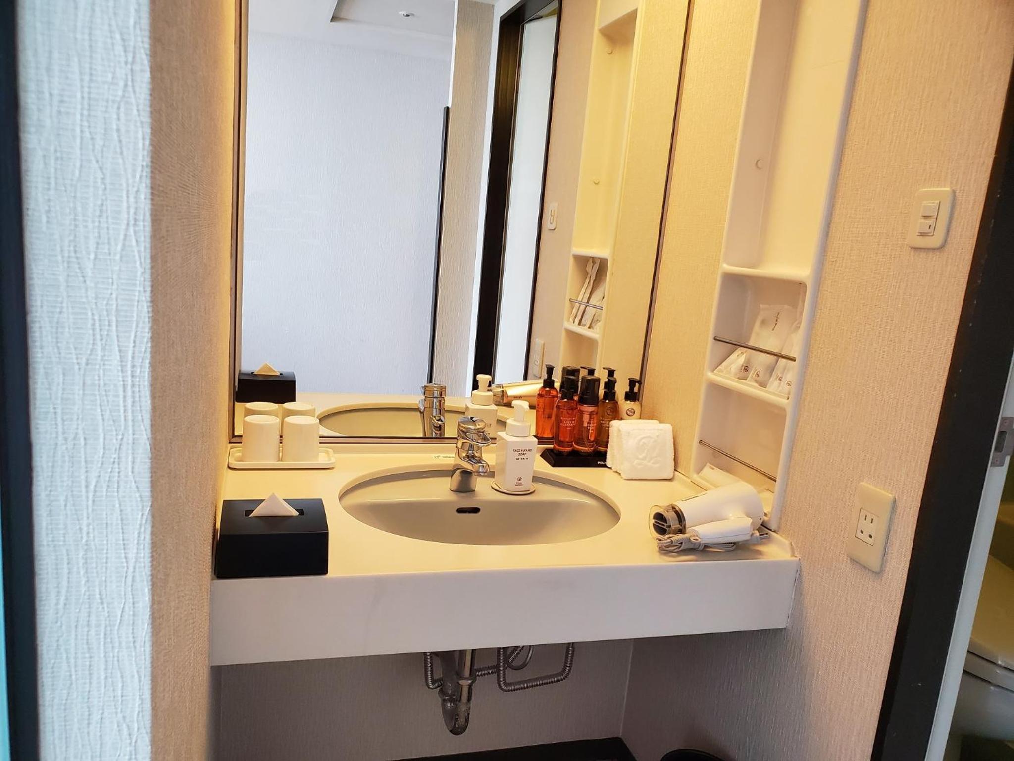 【Oyster Dinner Buffet Included 】Setouchi Resort Floor Premier Twin Room - Non Smoking - Photo 3