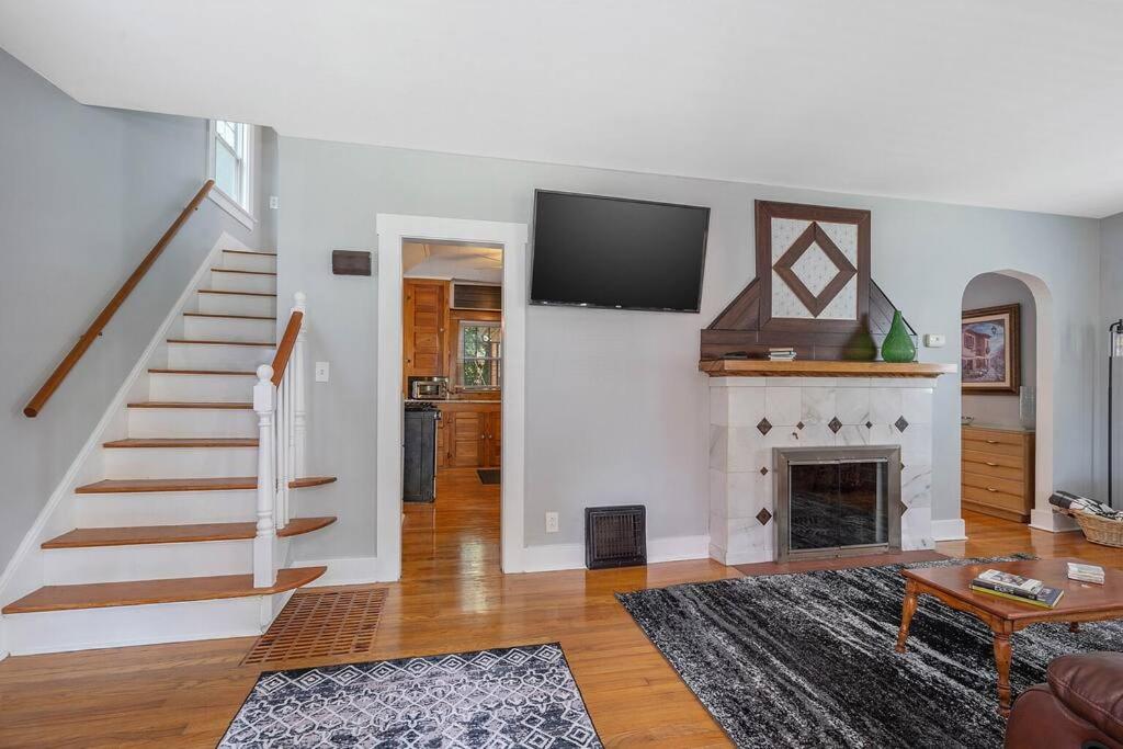 Four-Bedroom House photo 1