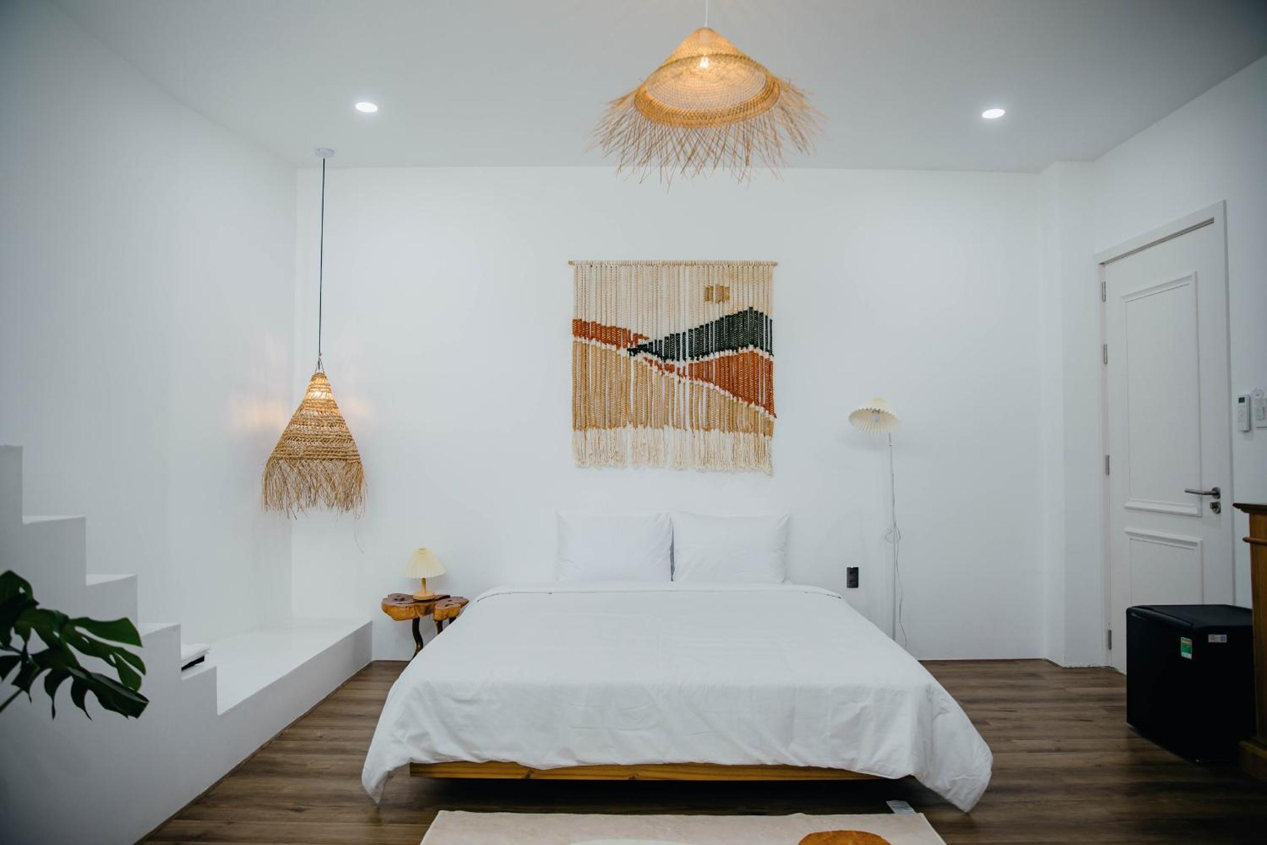 Deluxe Double Room - Photo 18