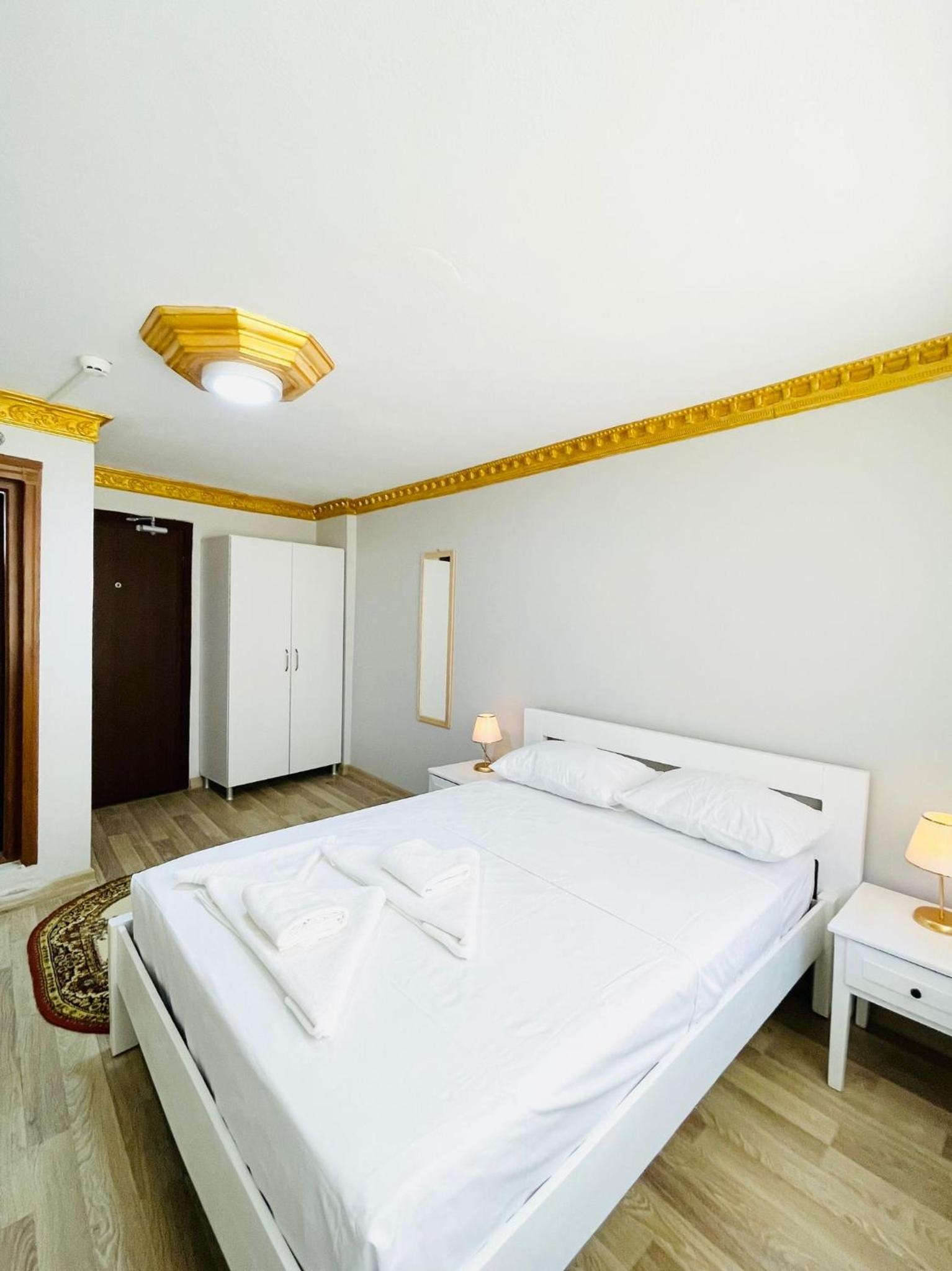 Standard Double Room photo 2