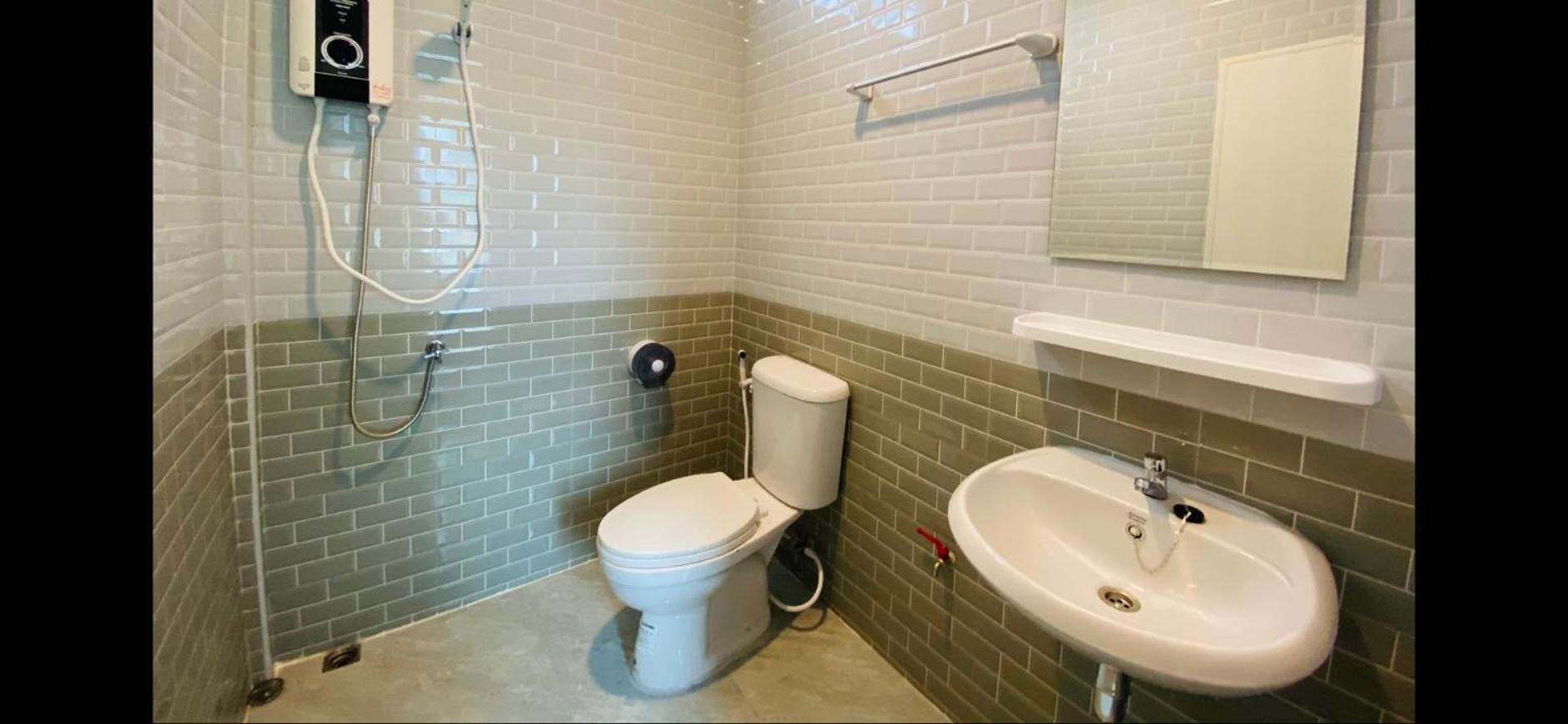 One-Bedroom Bungalow with Mountain View  - Photo 8