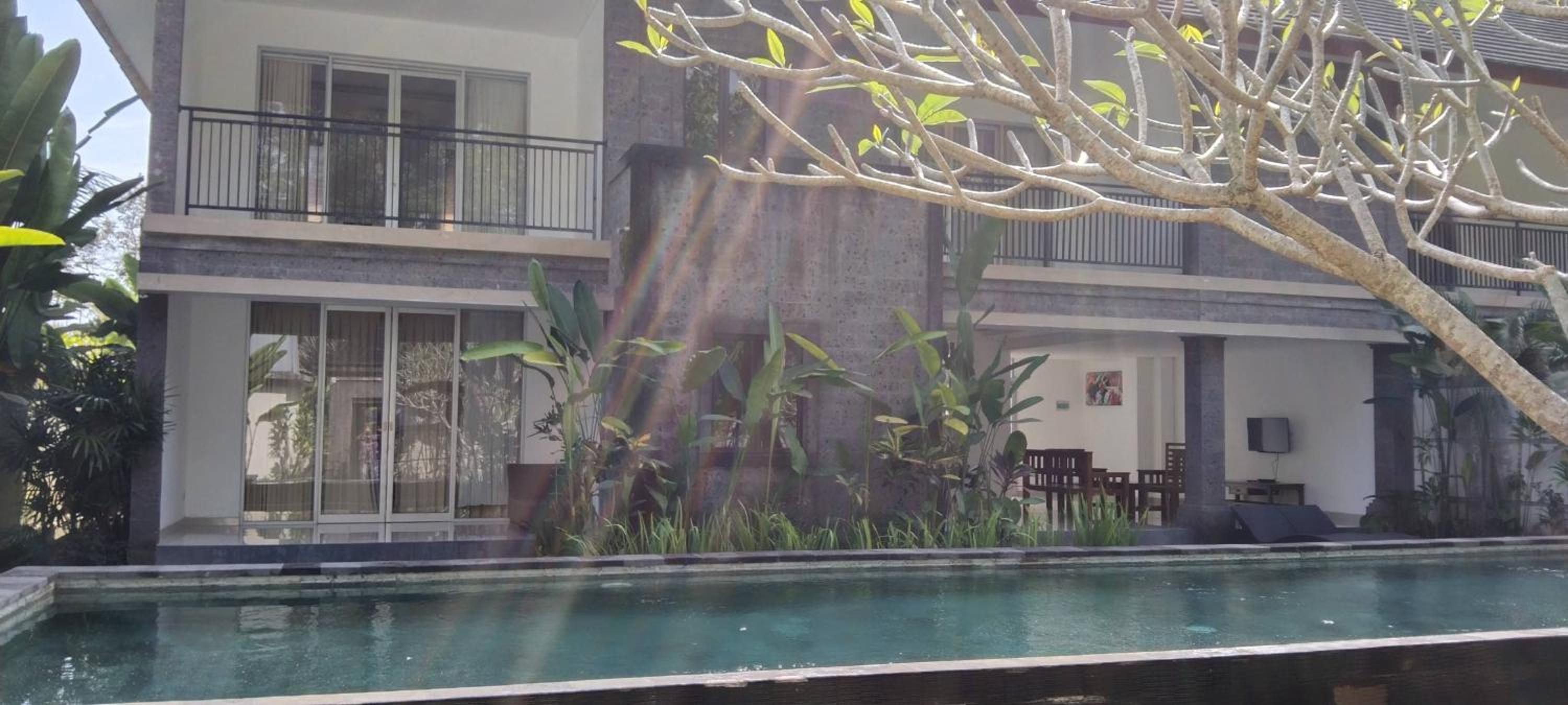 Villa with Private Pool - Photo 4
