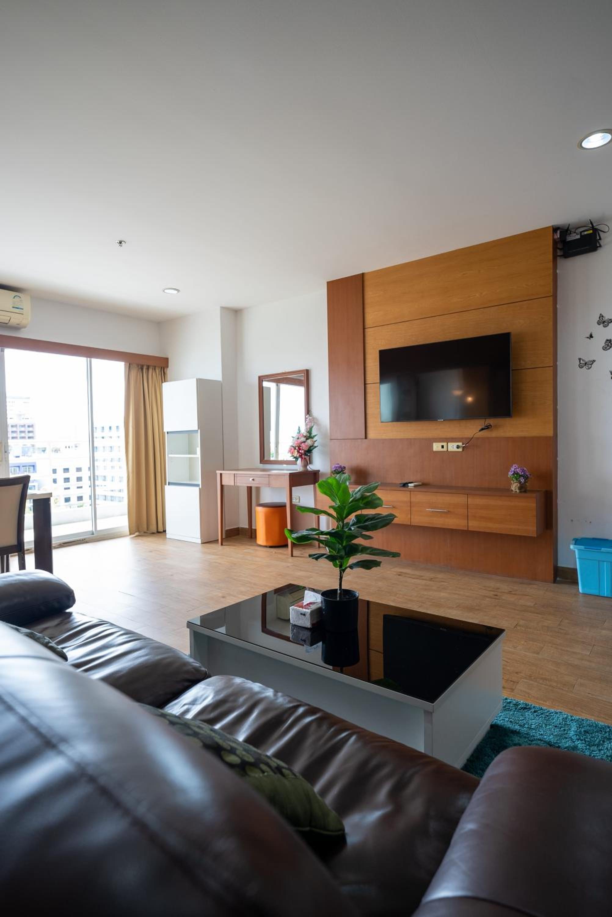 Apartment - Photo 19