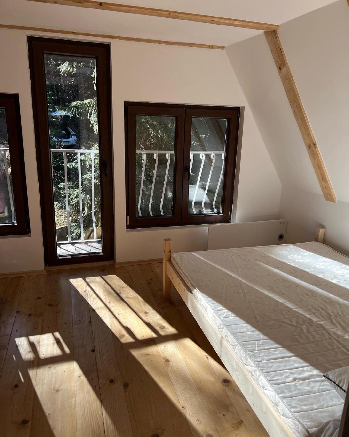 Three-Bedroom Villa photo 1