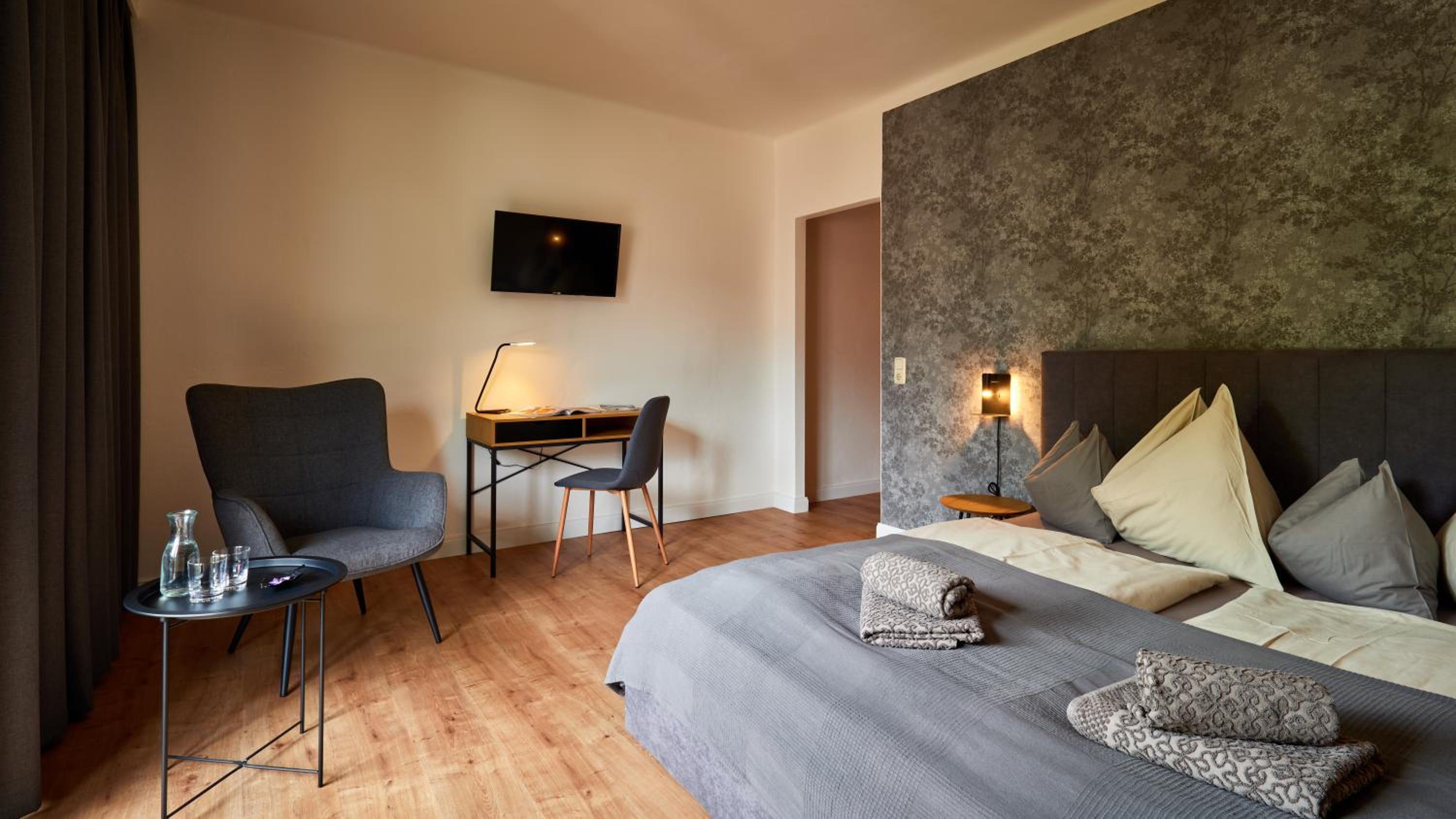 Large Double Room