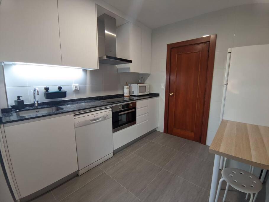 Apartment photo 2
