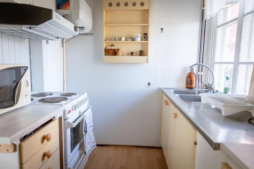 One-Bedroom House photo 2