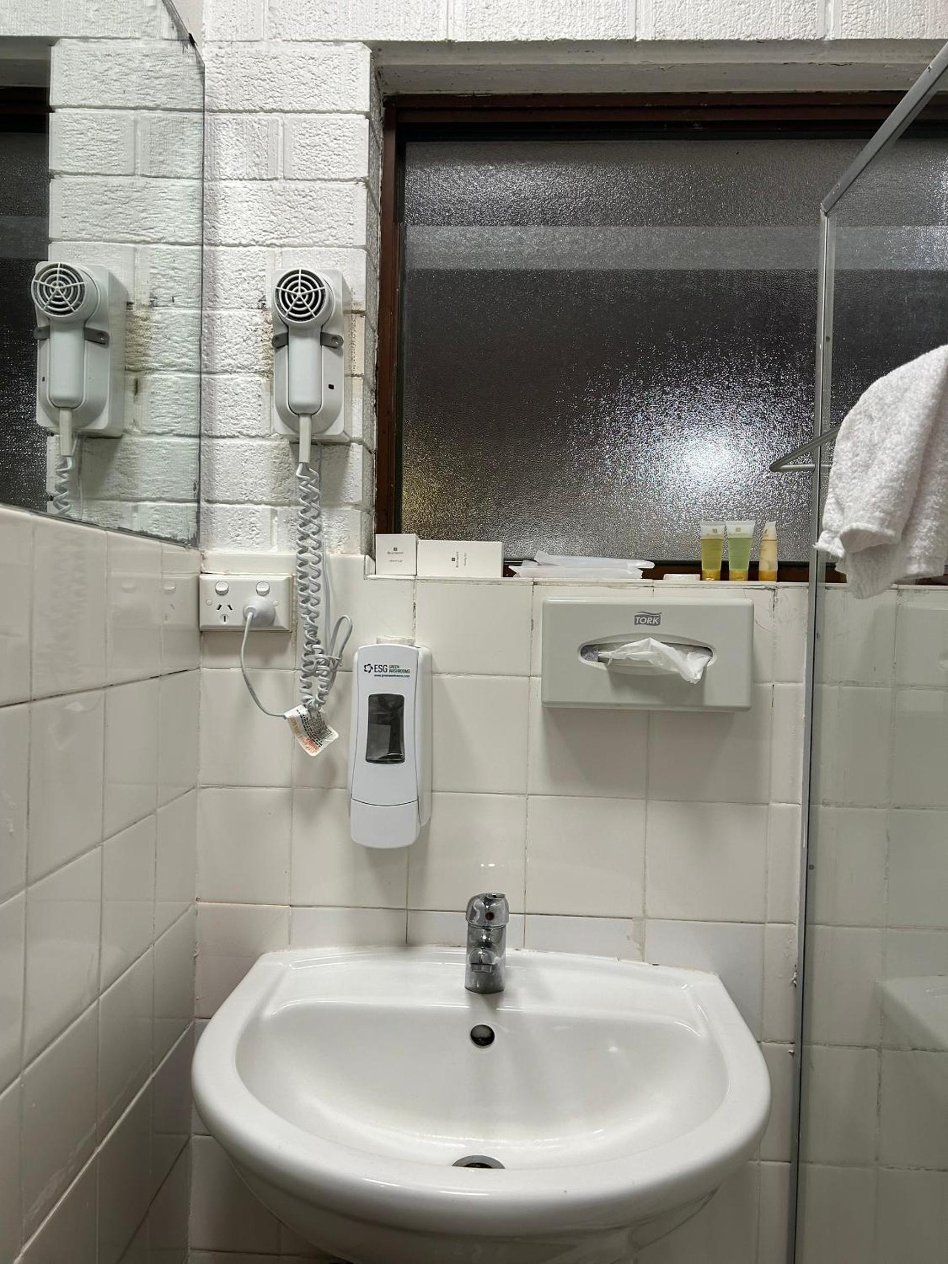 Standard Single Room photo 2