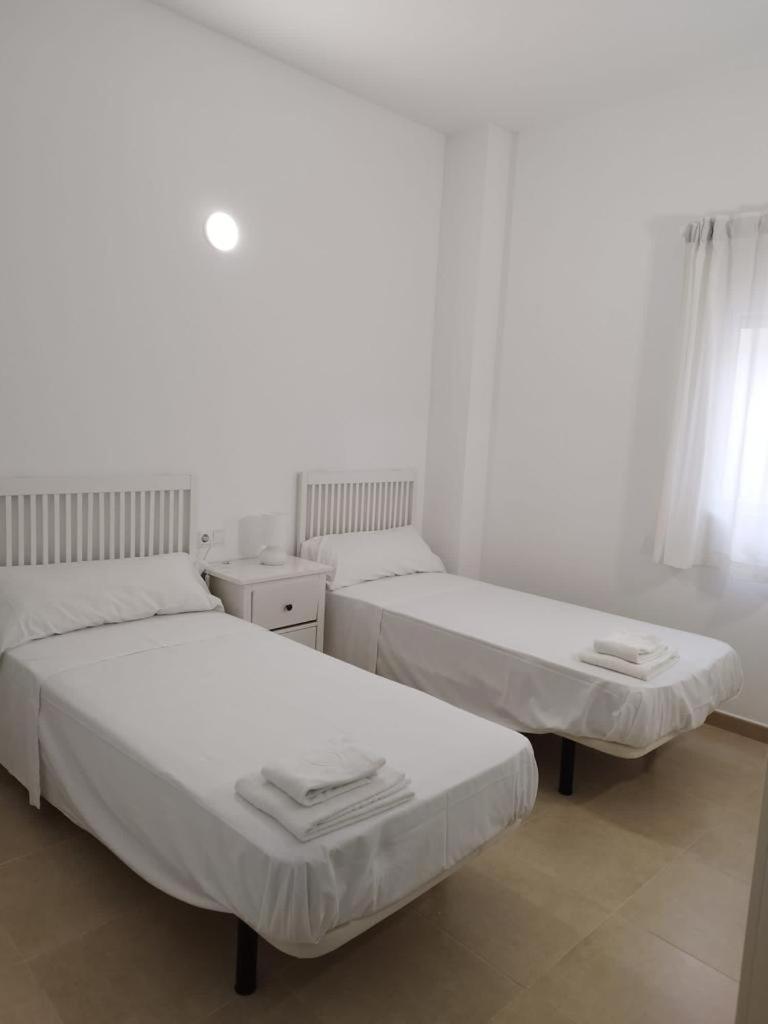 Habitación Doble con Baño Compartido