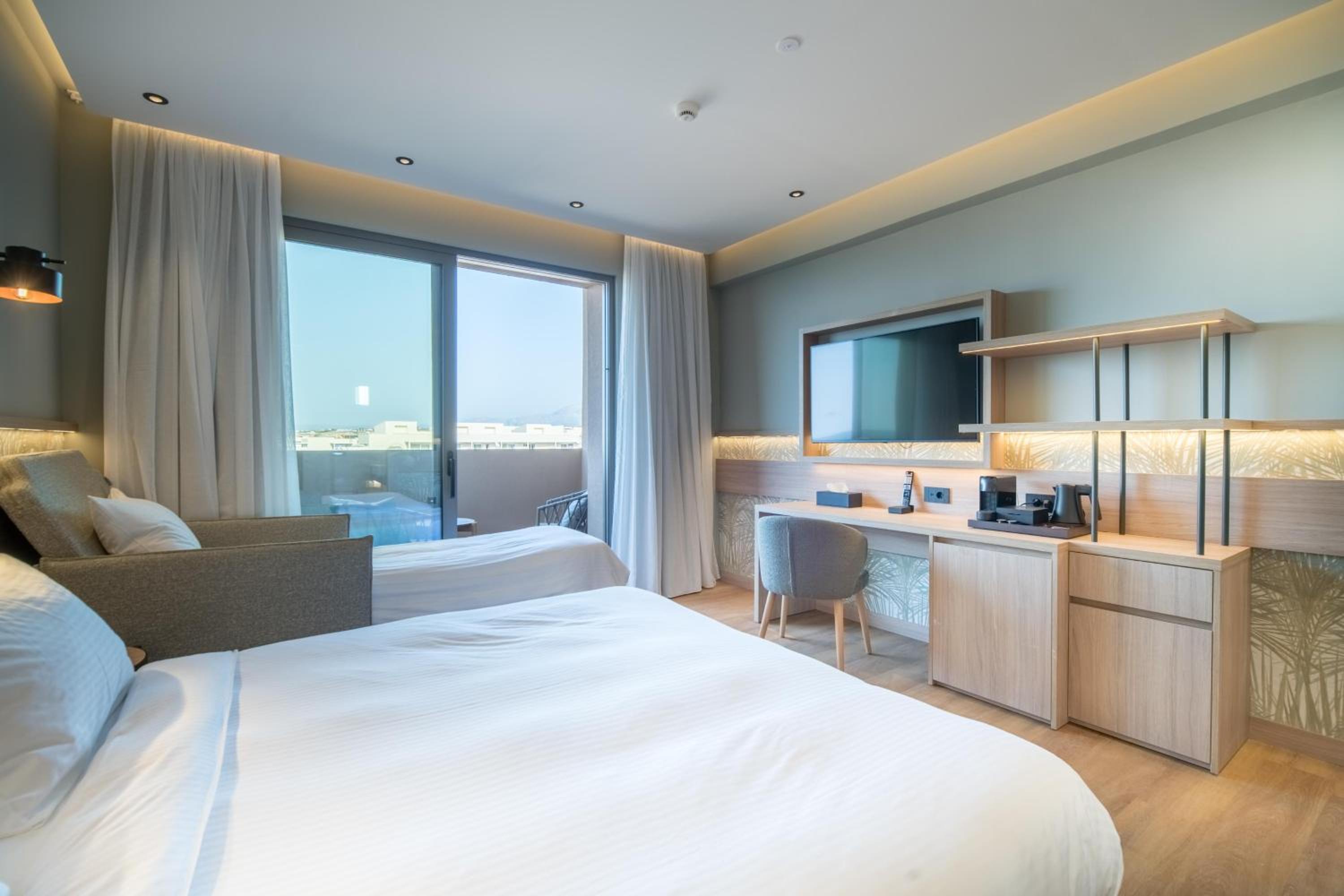 Classic Double Side Sea View