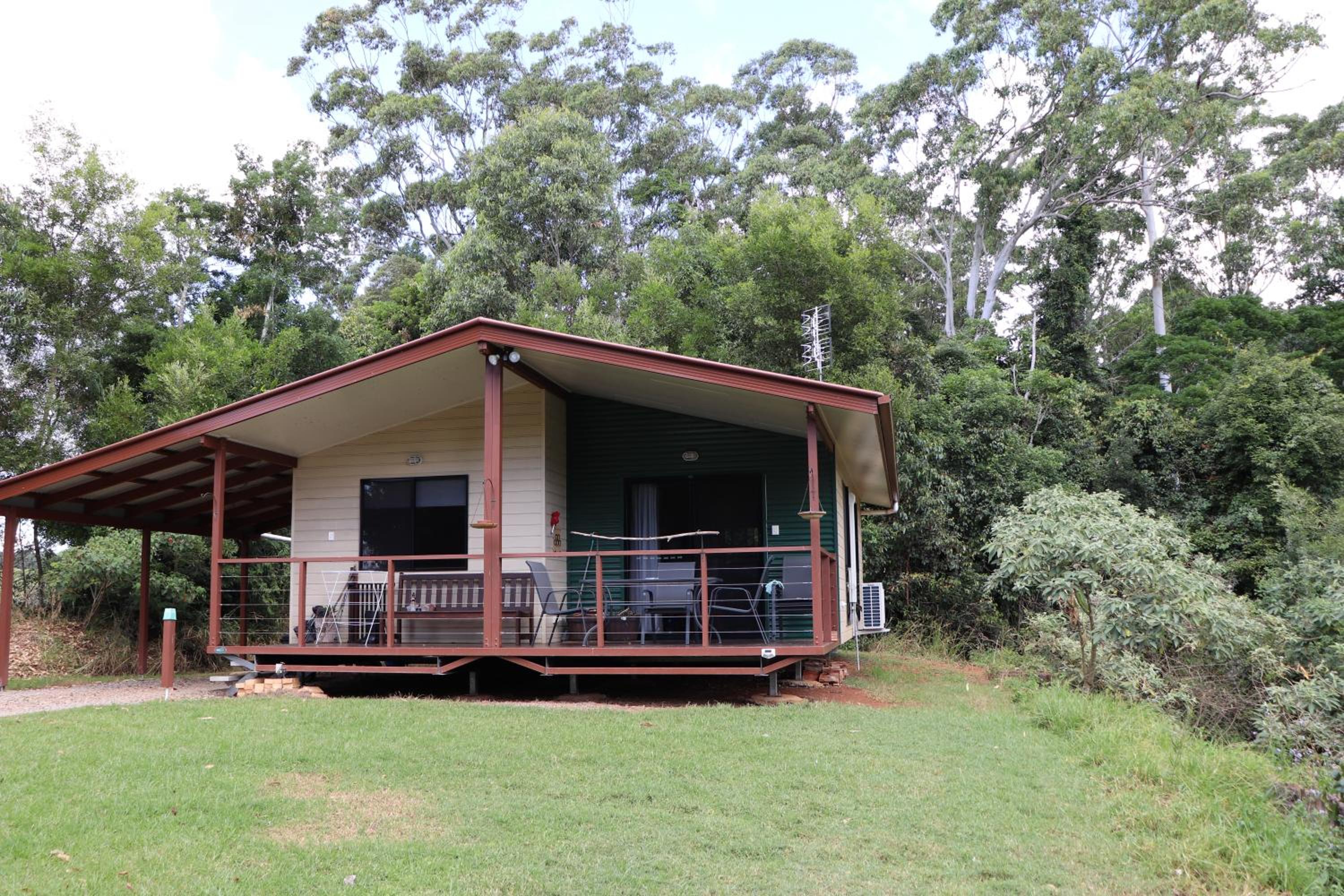 Bowerbird Cabin - two bedroom photo 2