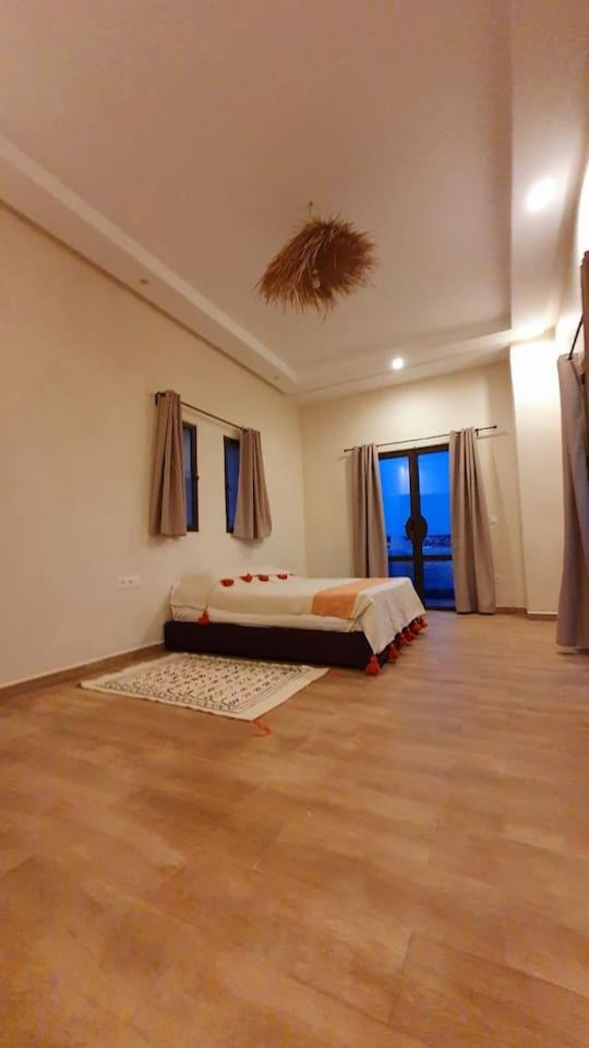 Villa photo 1