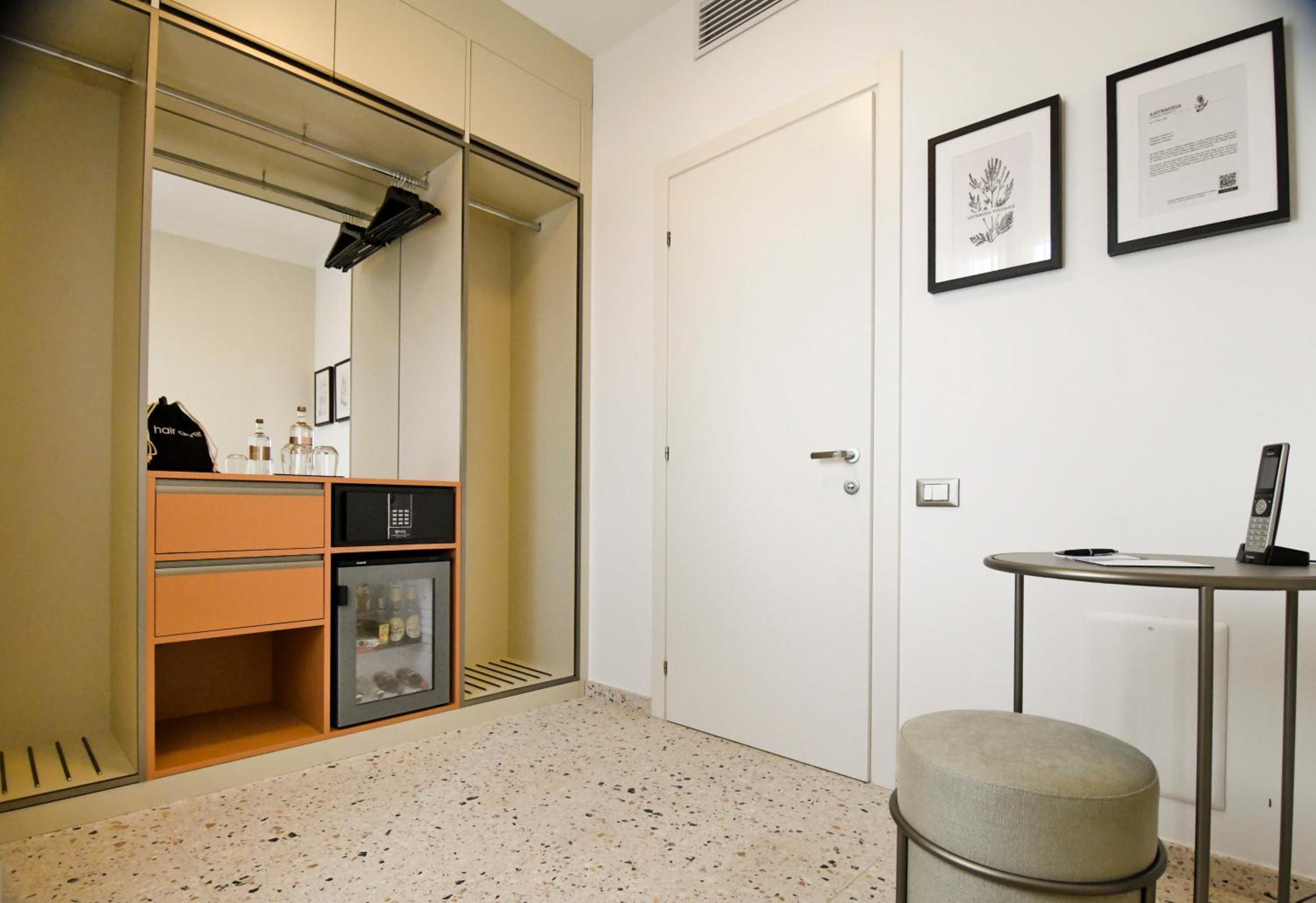 Double or Twin Room - Disability Access photo 2