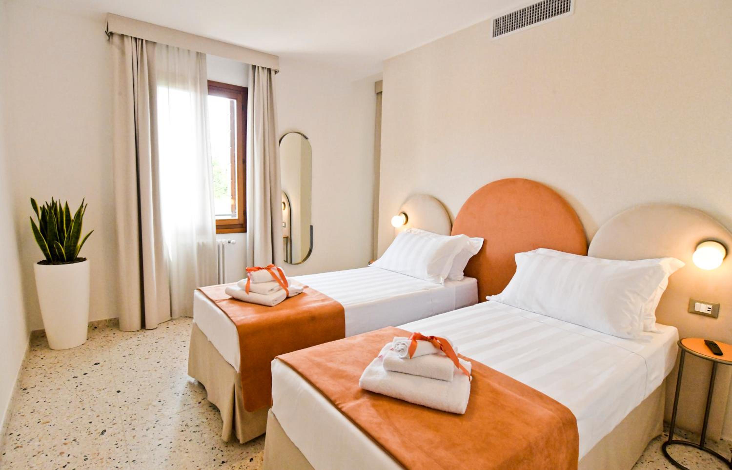 Double or Twin Room - Disability Access