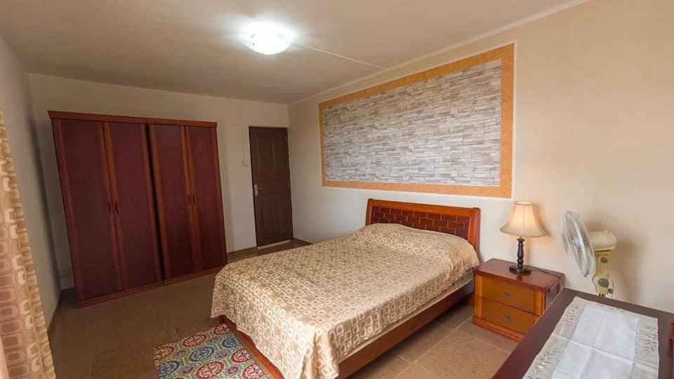 One-Bedroom Apartment photo 3