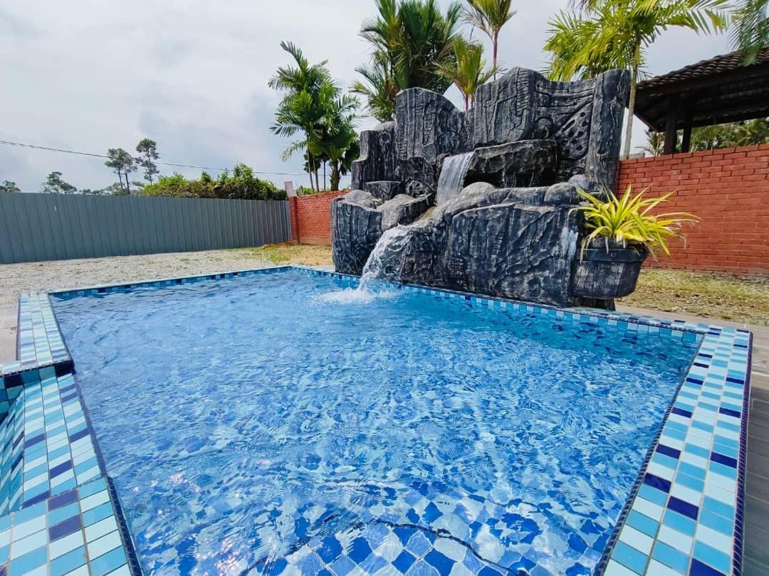 Three-Bedroom Villa photo 2
