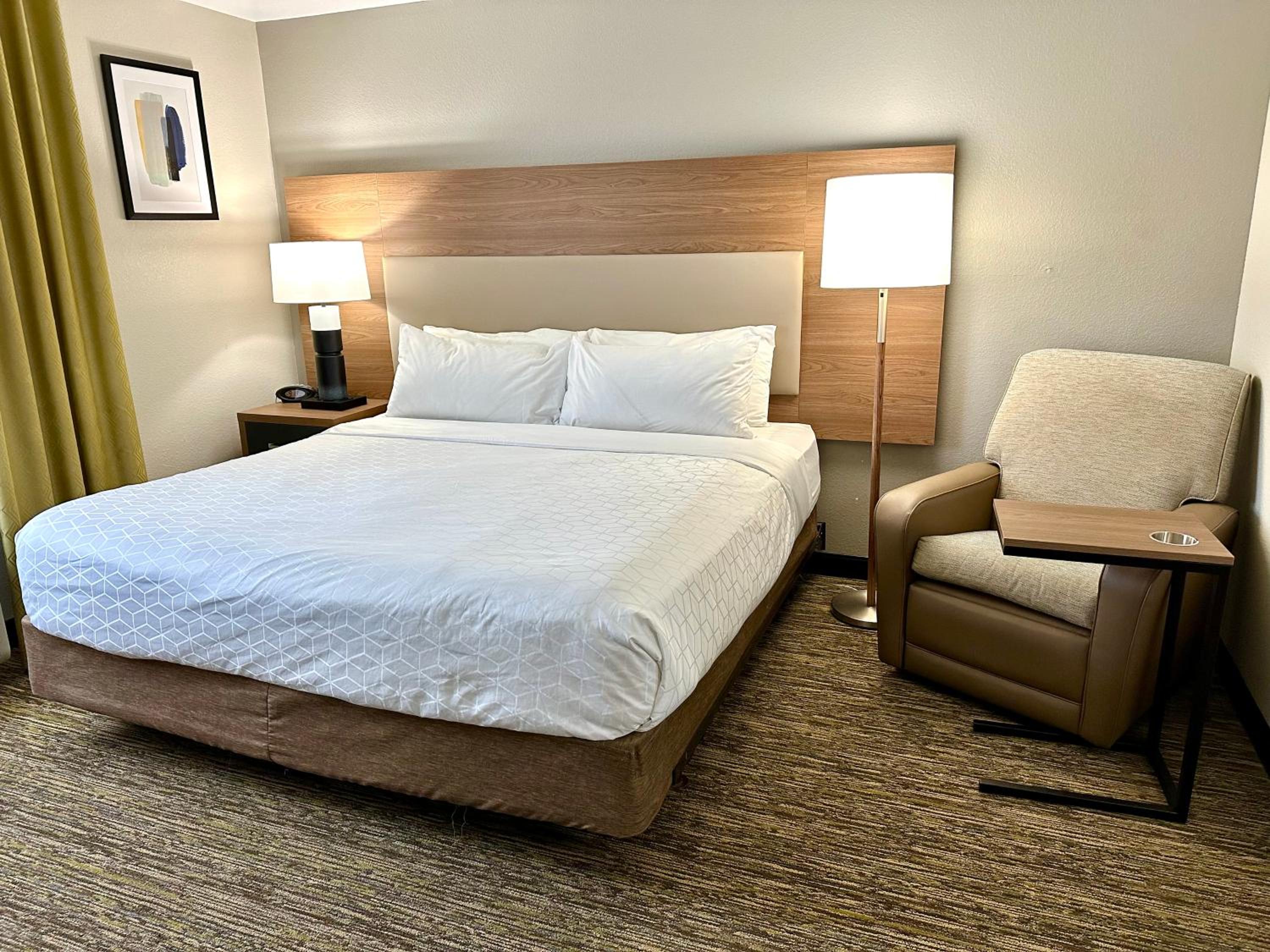 King Studio Suite - Photo 4