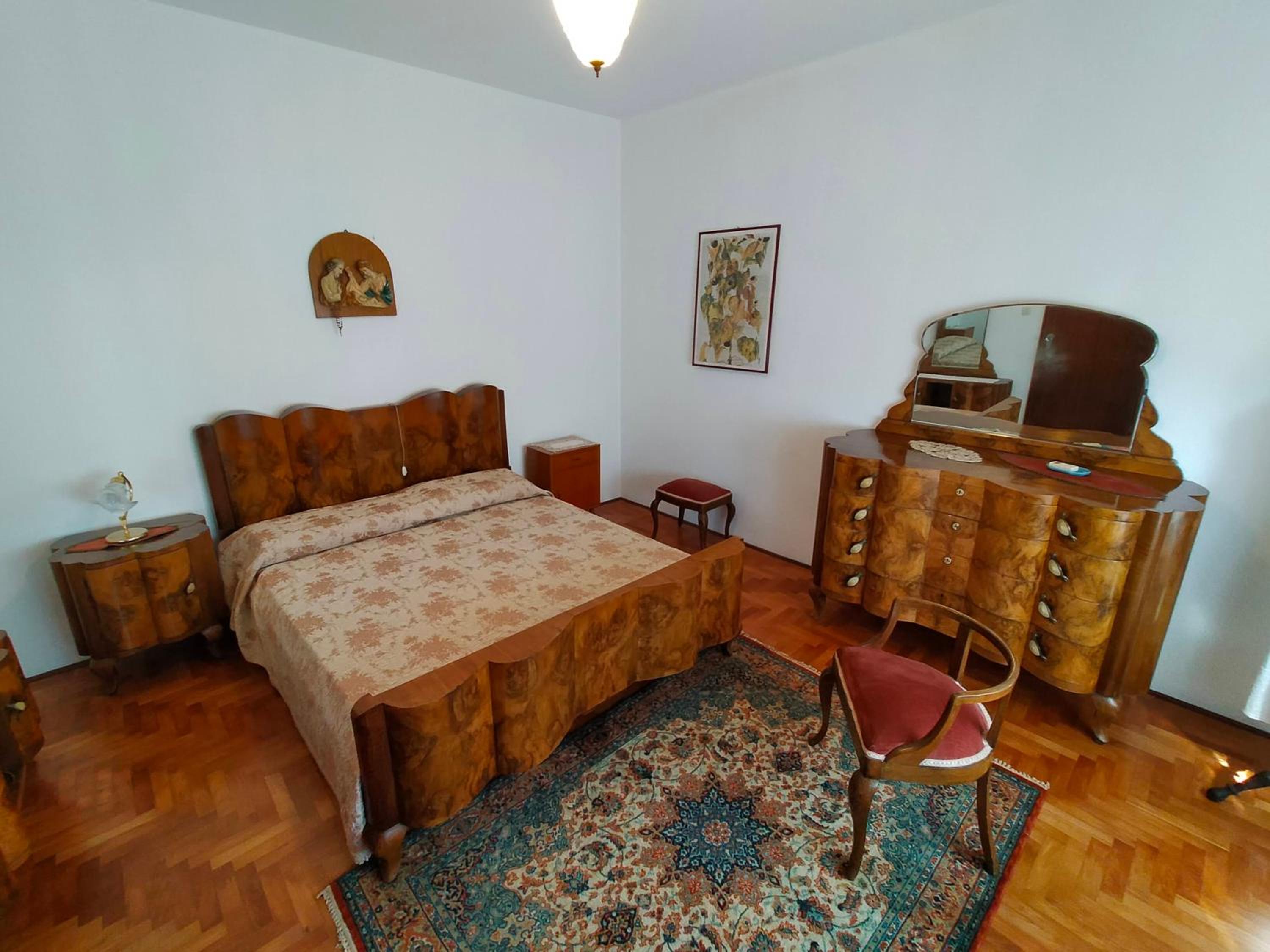 One-Bedroom House photo 3