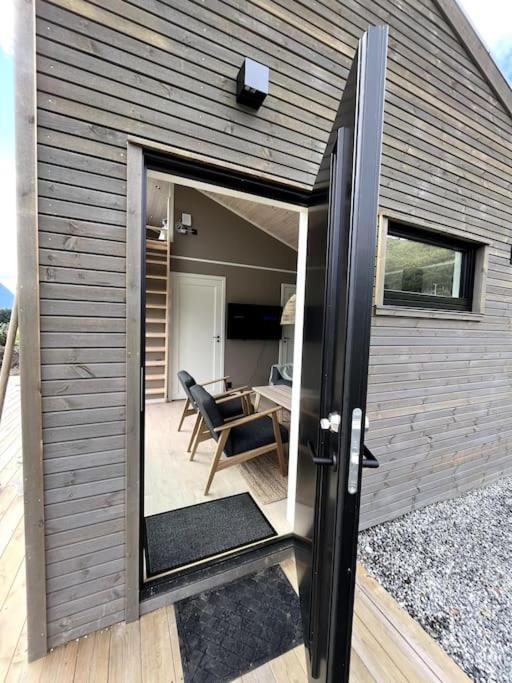 Two-Bedroom House photo 2