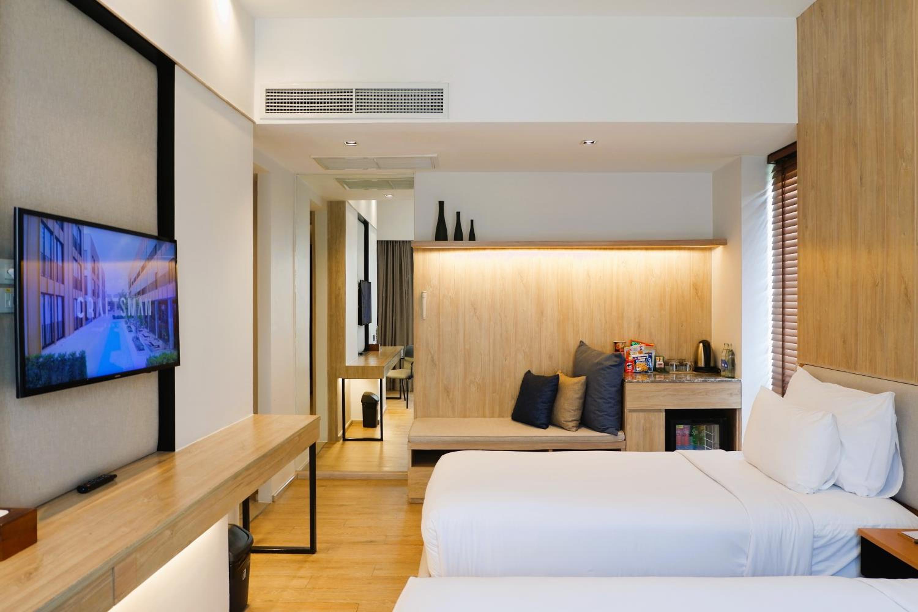 Deluxe Twin Room photo 3