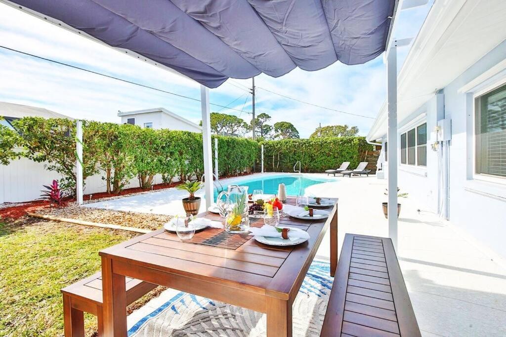 Villa photo 1
