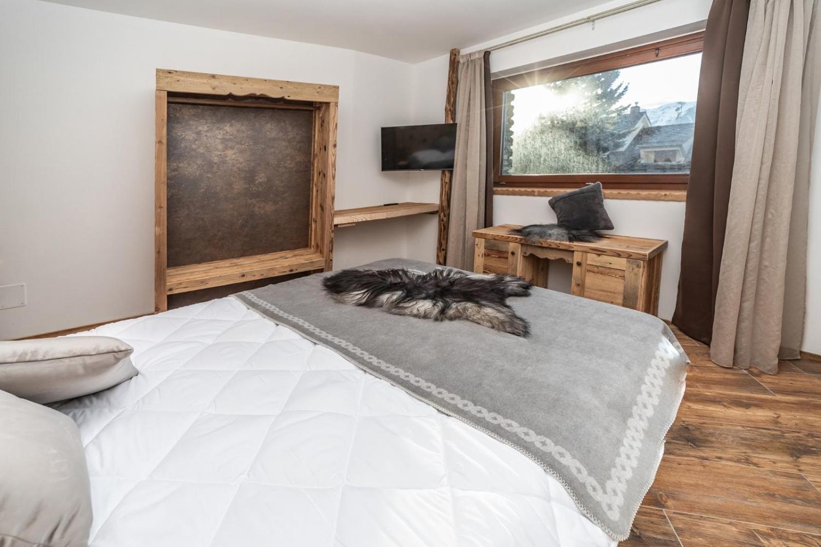 Superior Chalet photo 2