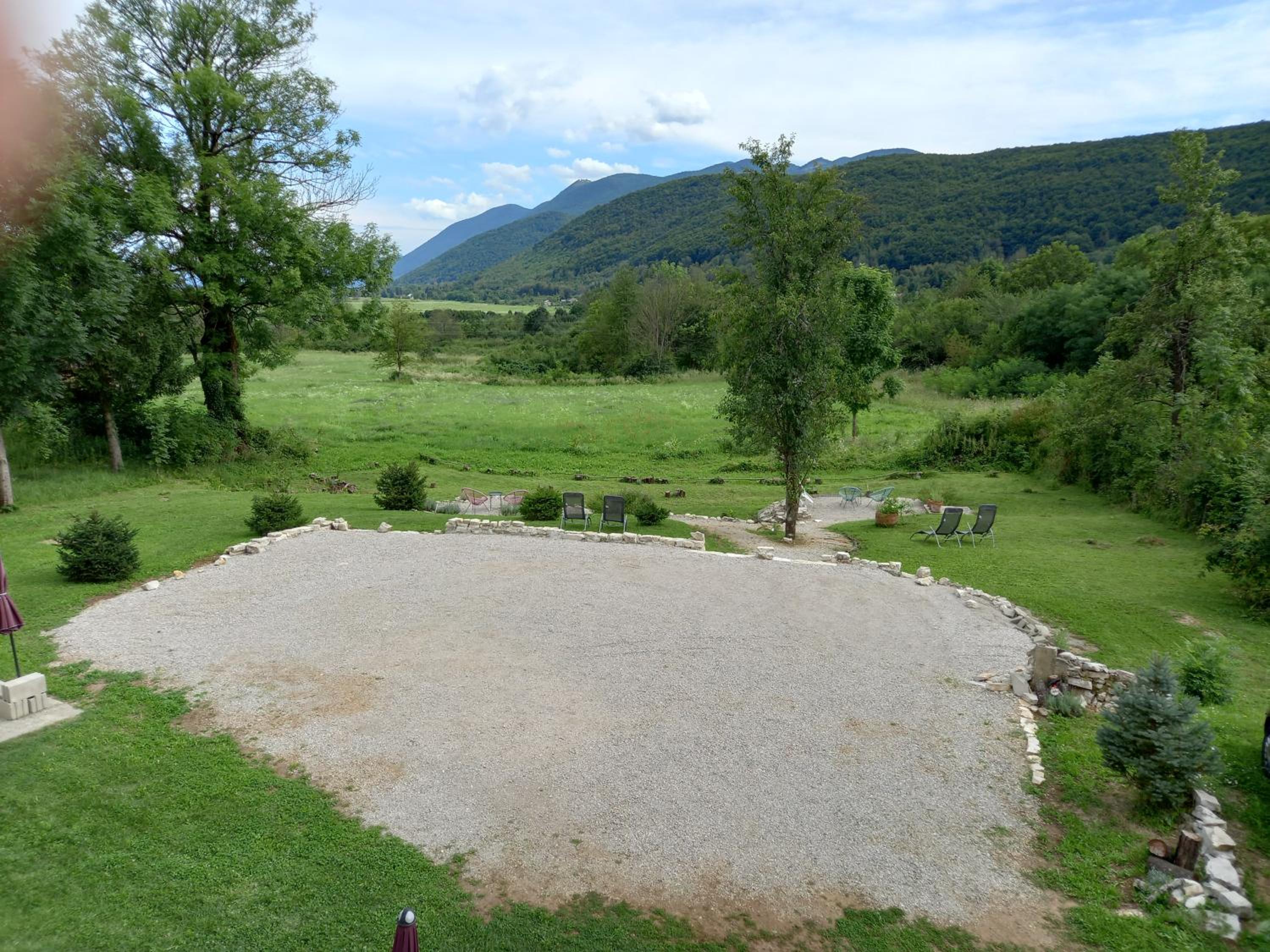 Apartment with Mountain View - Photo 27