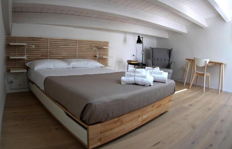 Apartment With Terrace photo 2