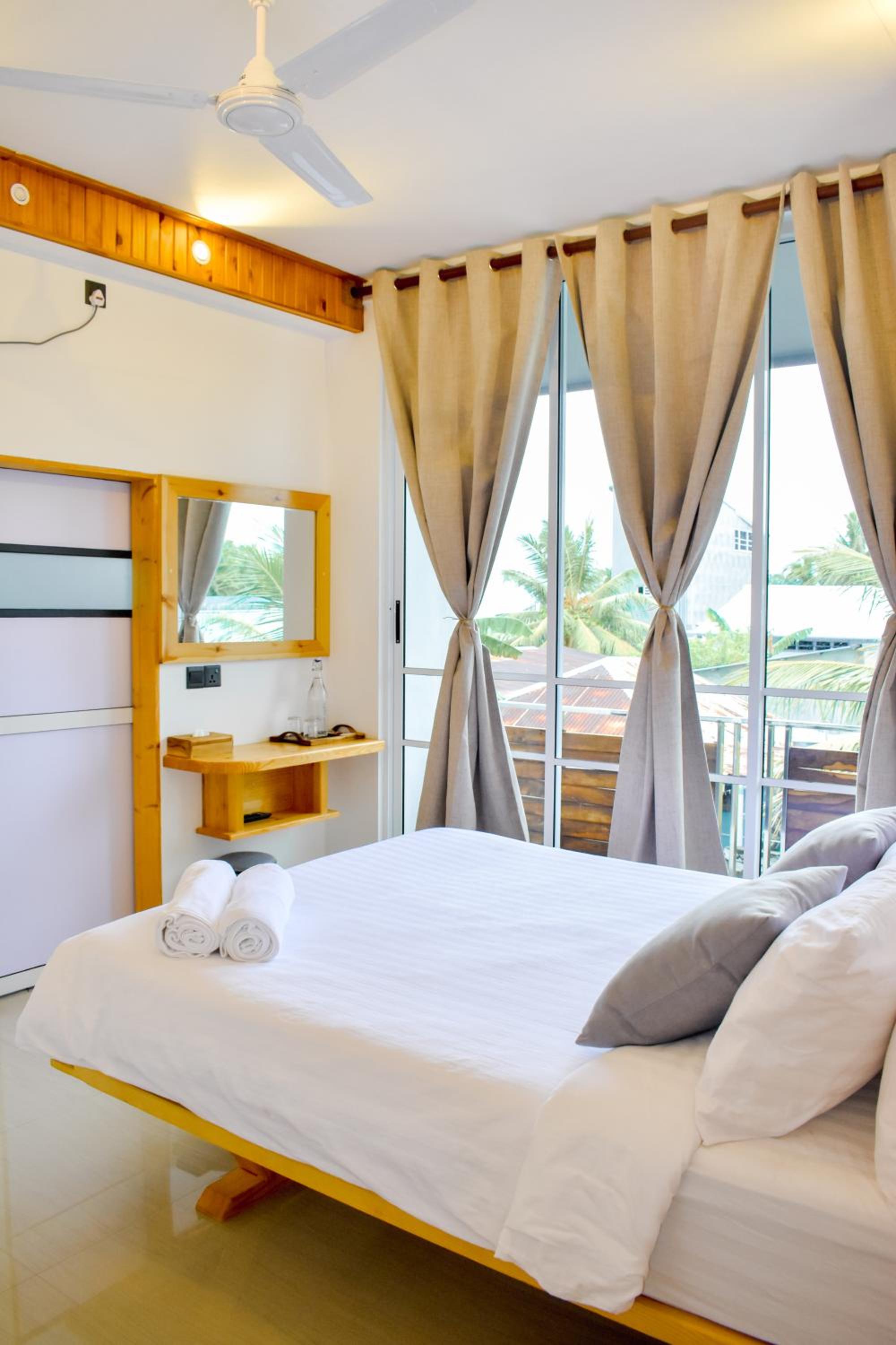 Deluxe Double Room with Balcony