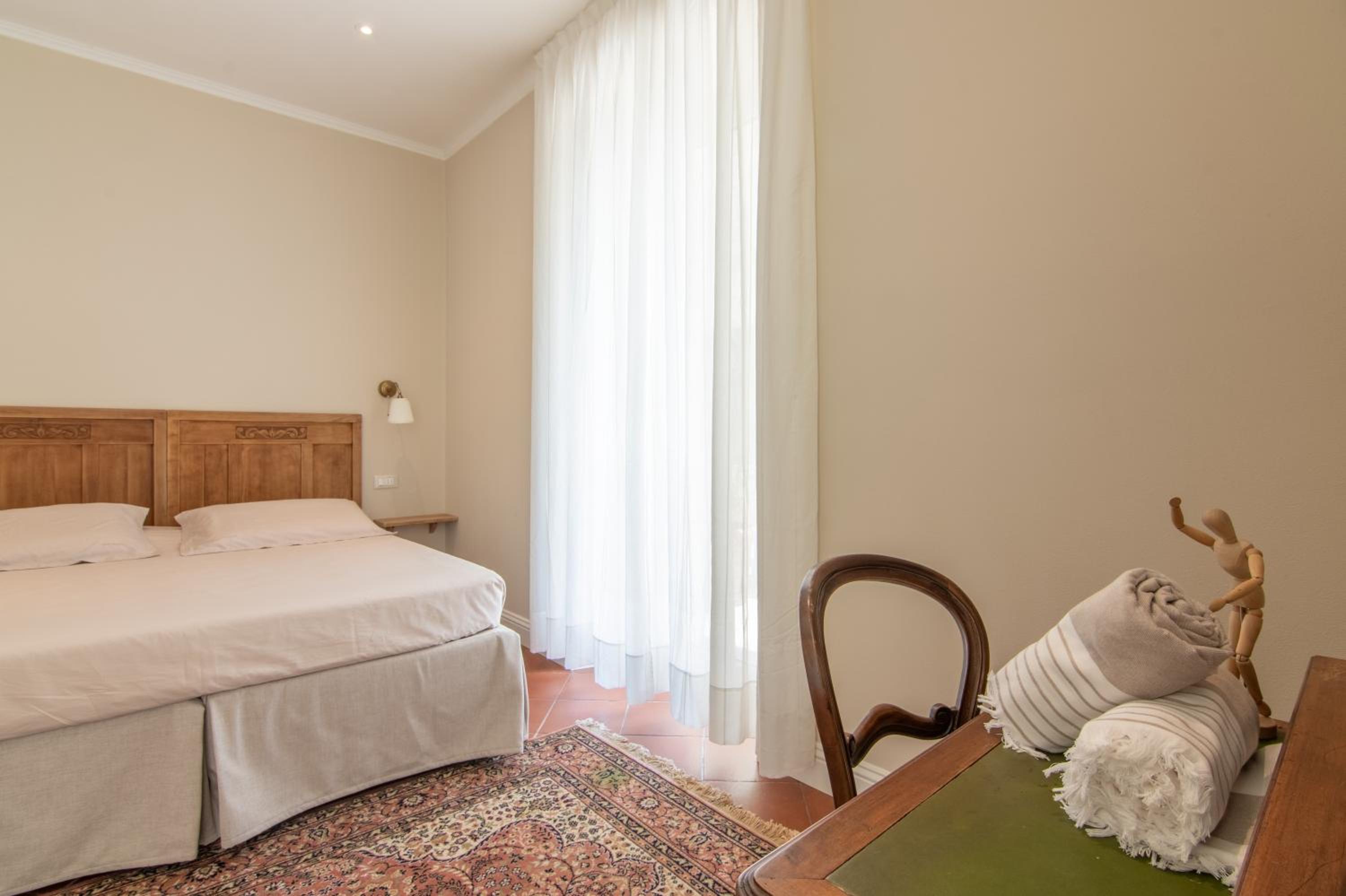 Double Room with Lake View