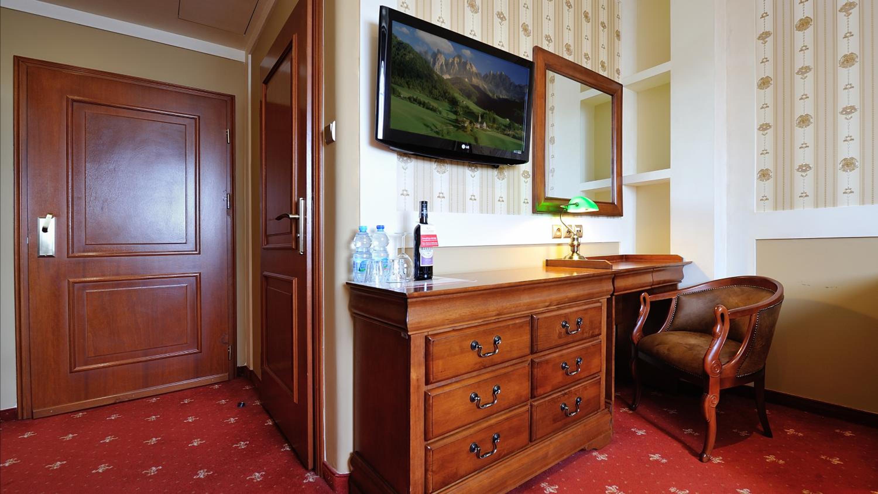 Executive Twin Room photo 2