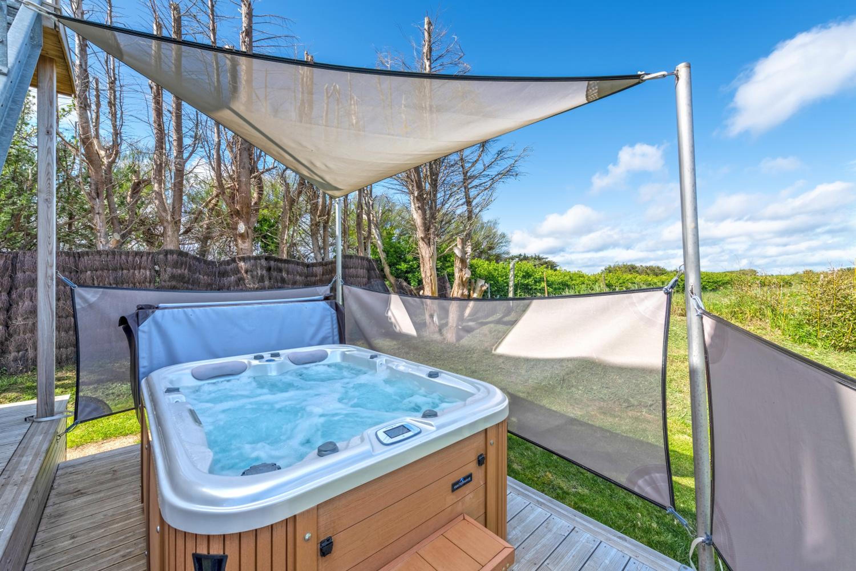Bungalow Deluxe with Sea View, Roof Top Terrasse and Private SPA photo 1