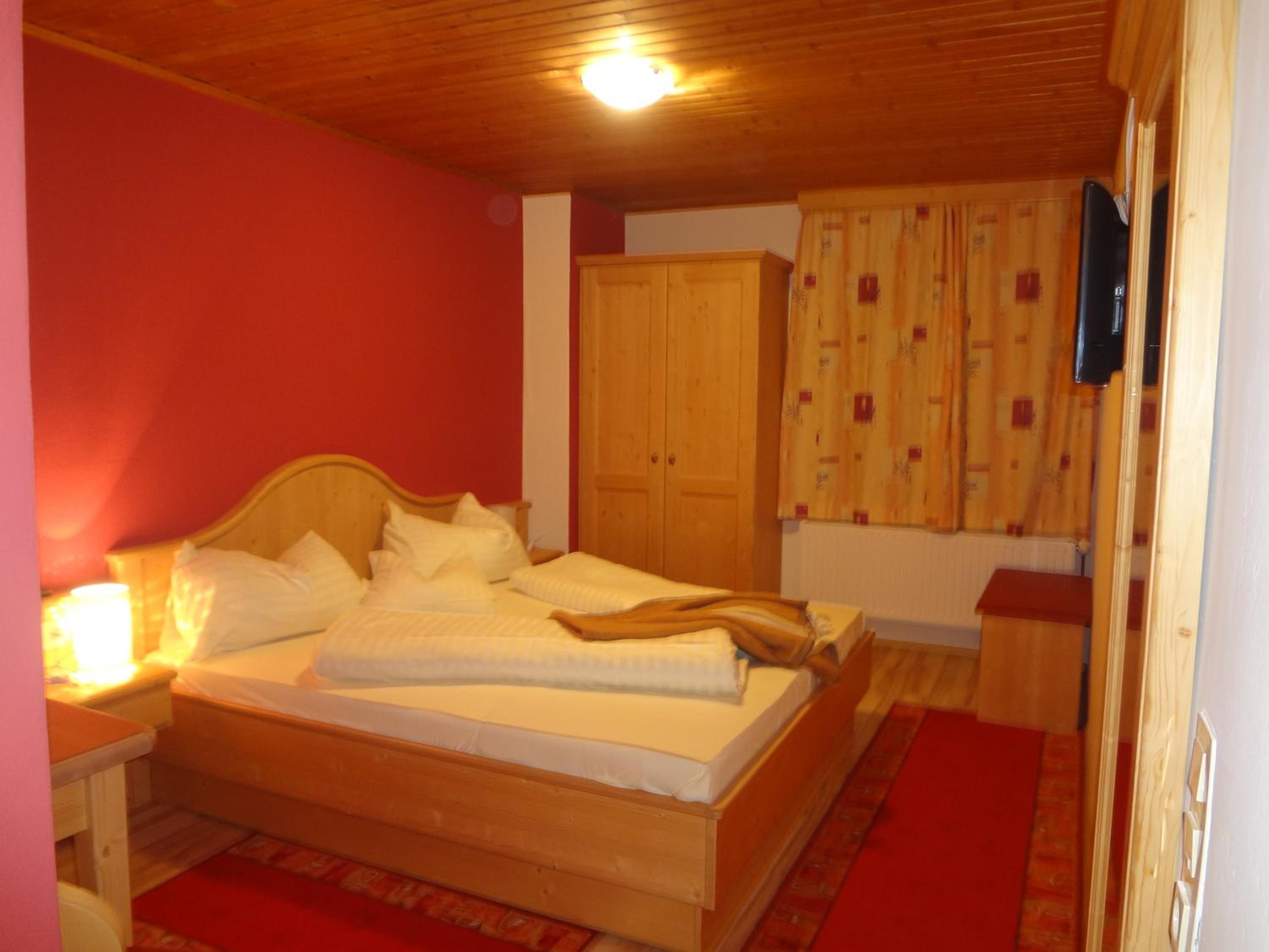 Deluxe Double Room photo 2