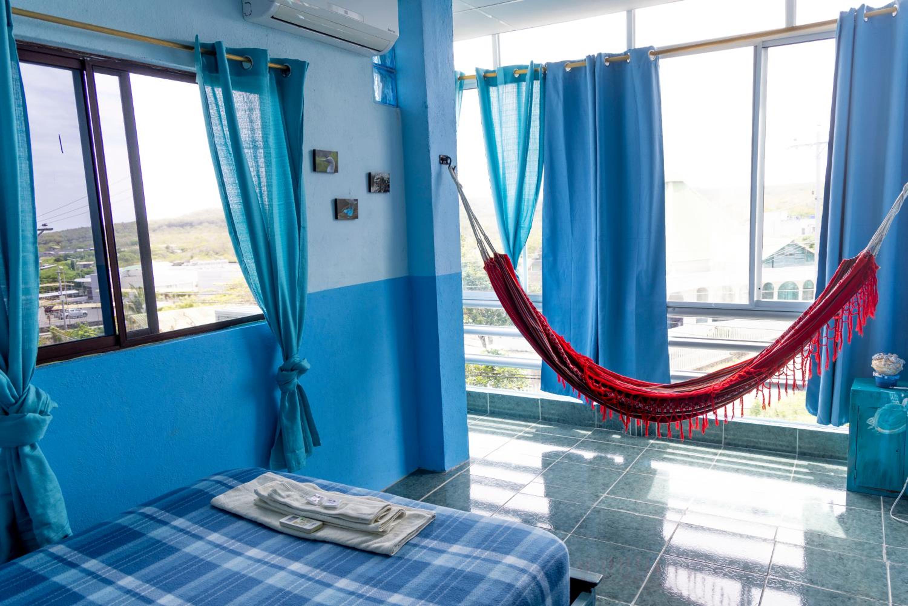 Double Room With Balcony And Sea View photo 3