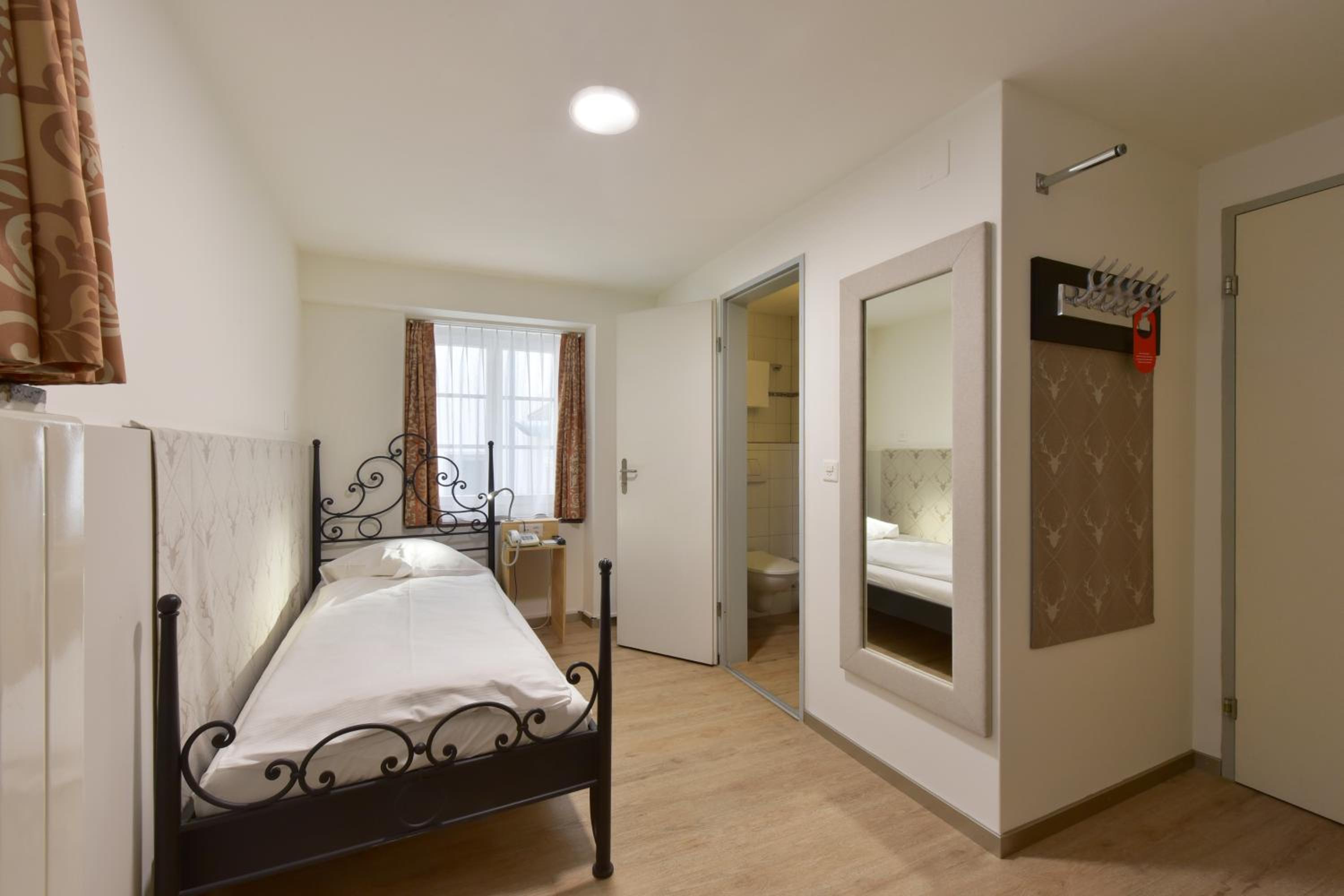 Single Room photo 2