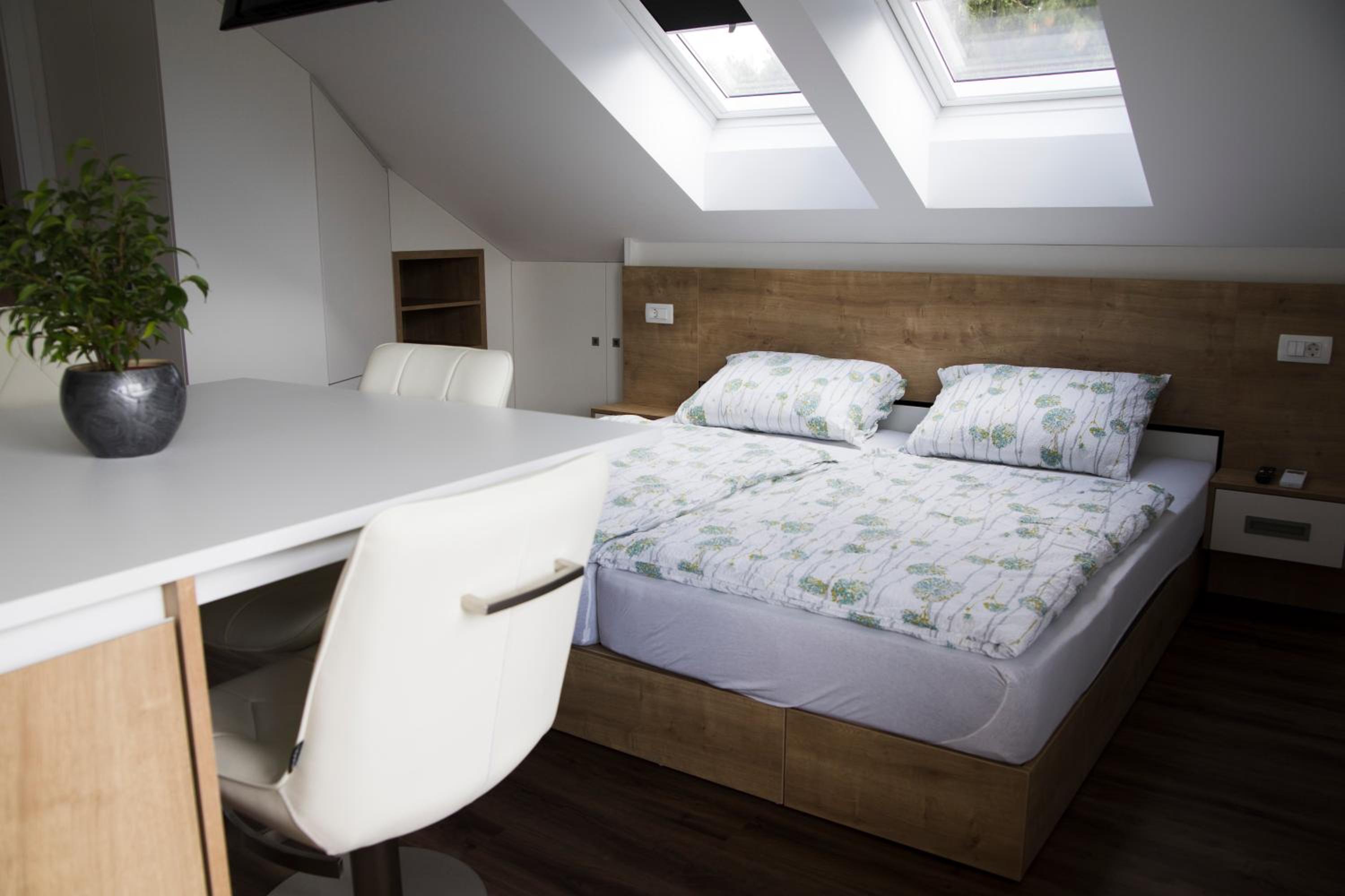 Apartment - Photo 4