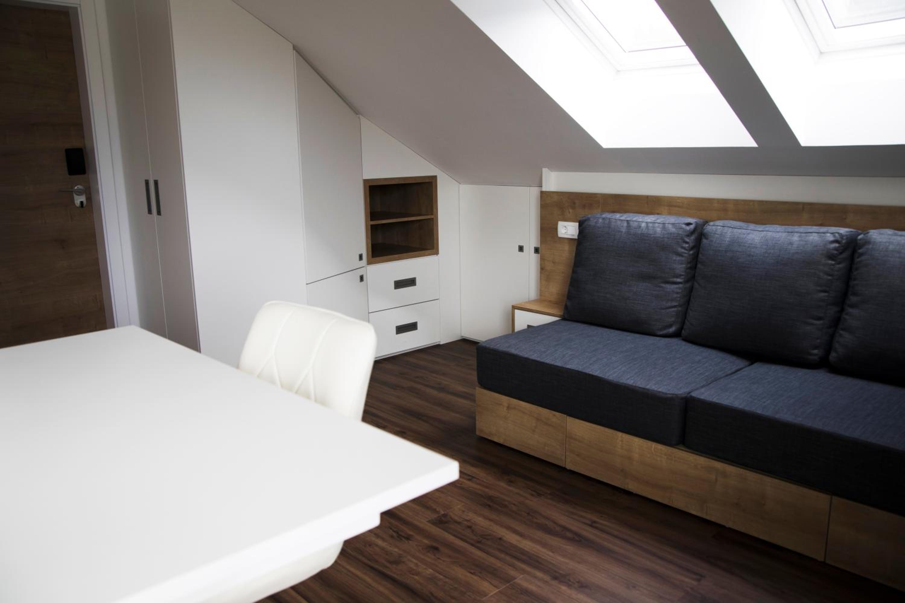 Apartment - Photo 10