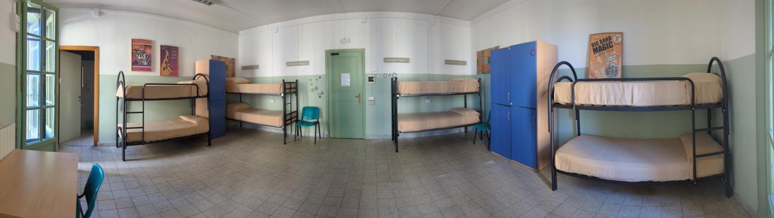 Single Bed in Female Dormitory Room photo 2