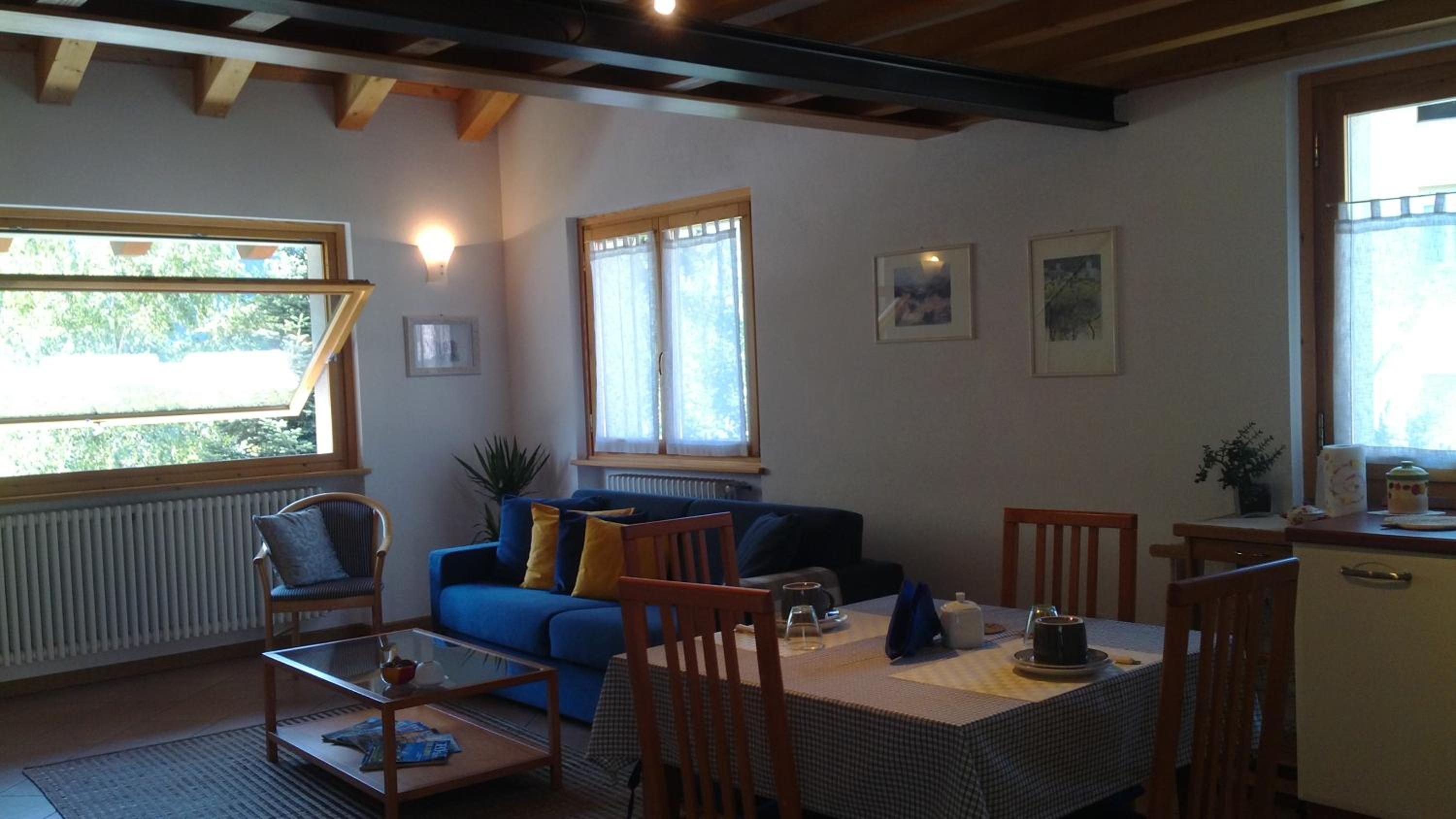 Maisonette photo 1