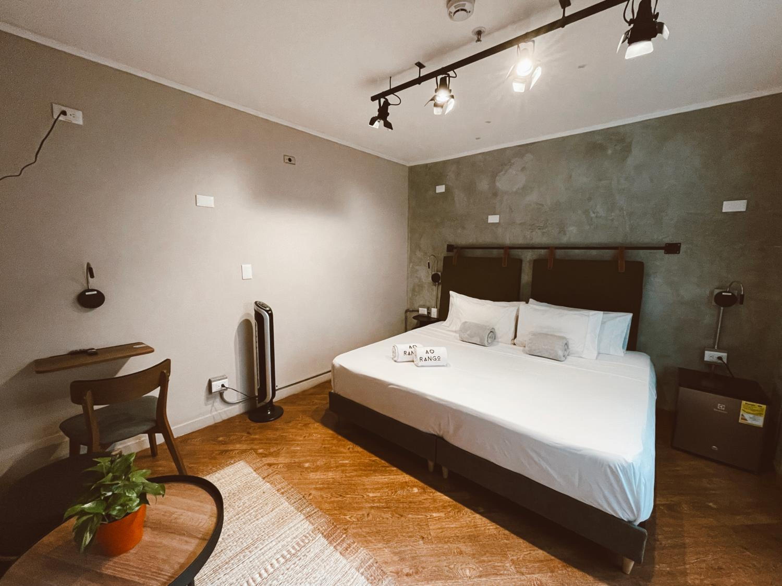 Large Double Room with Private External Bathroom photo 1