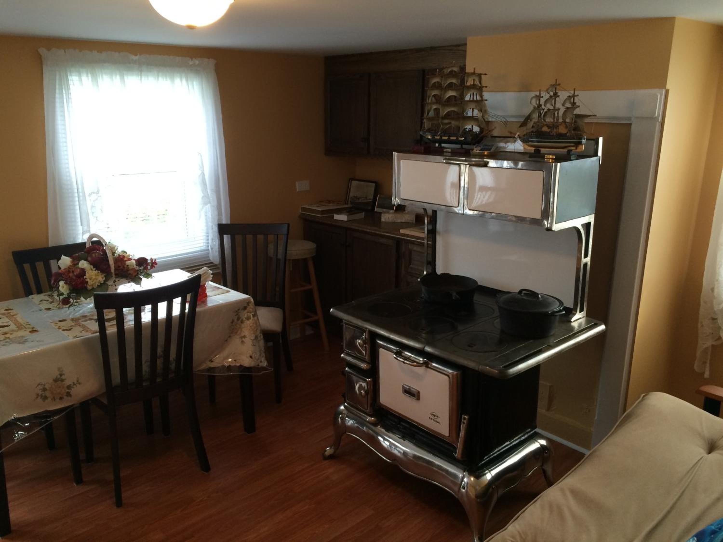 Three-Bedroom House photo 1