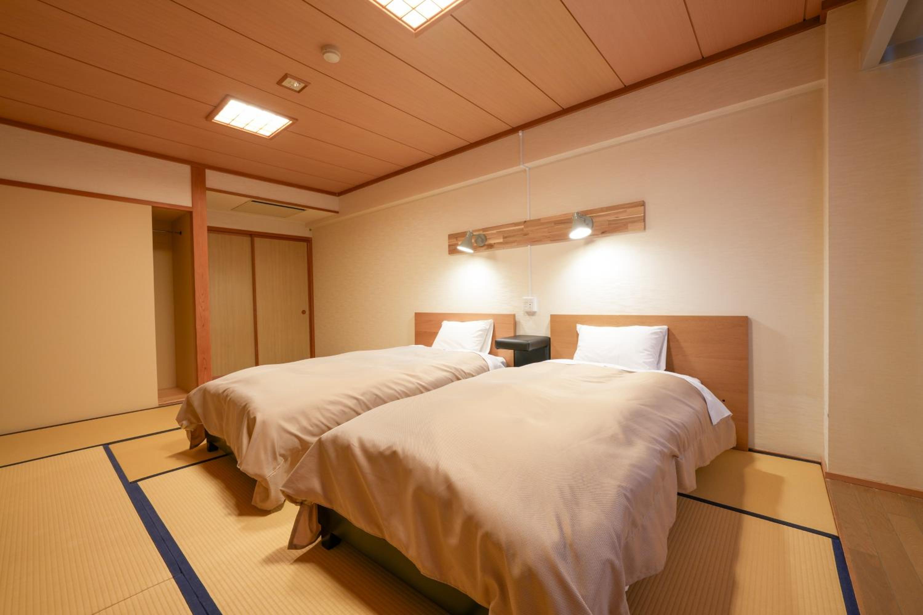 Twin Room with Tatami Area - Non-Smoking