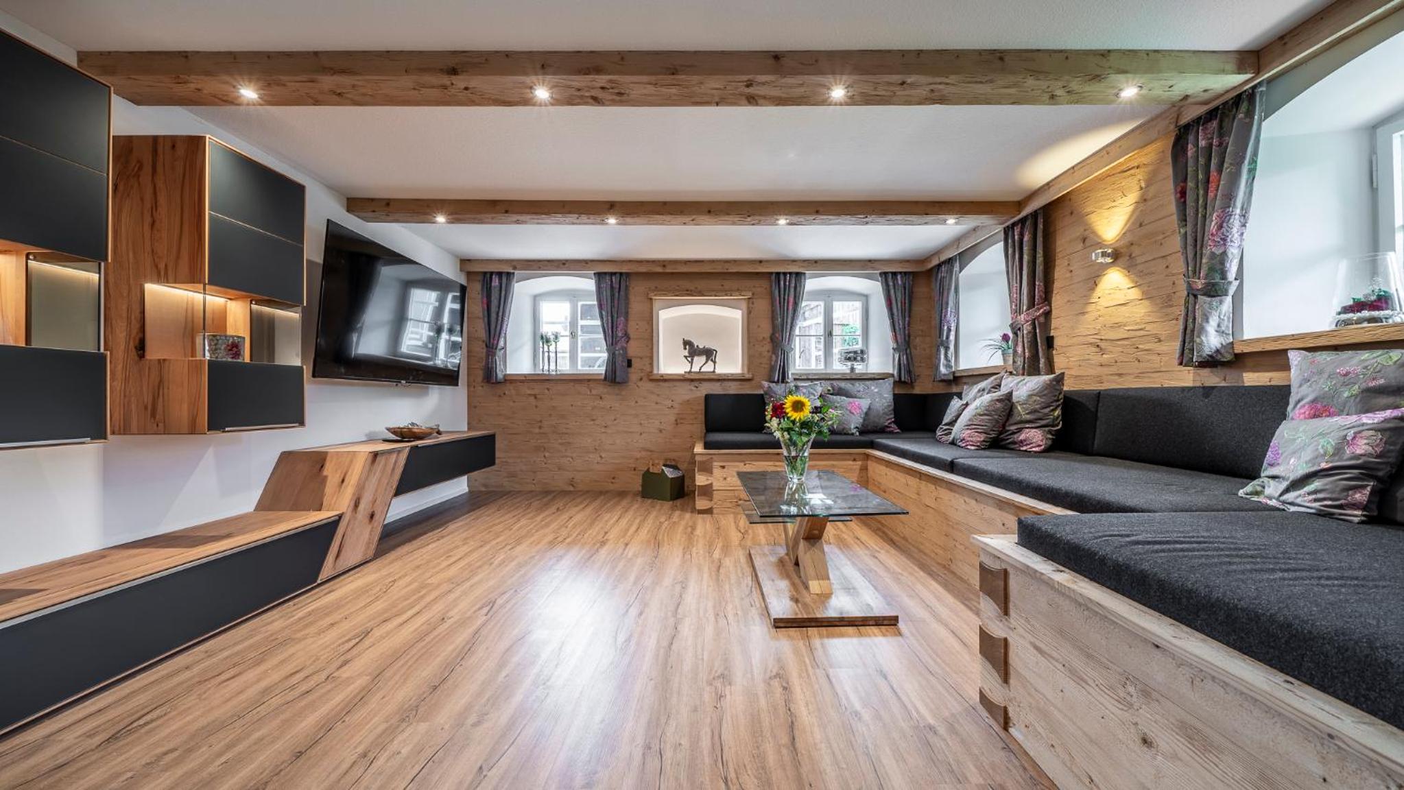 Three-Bedroom House photo 1